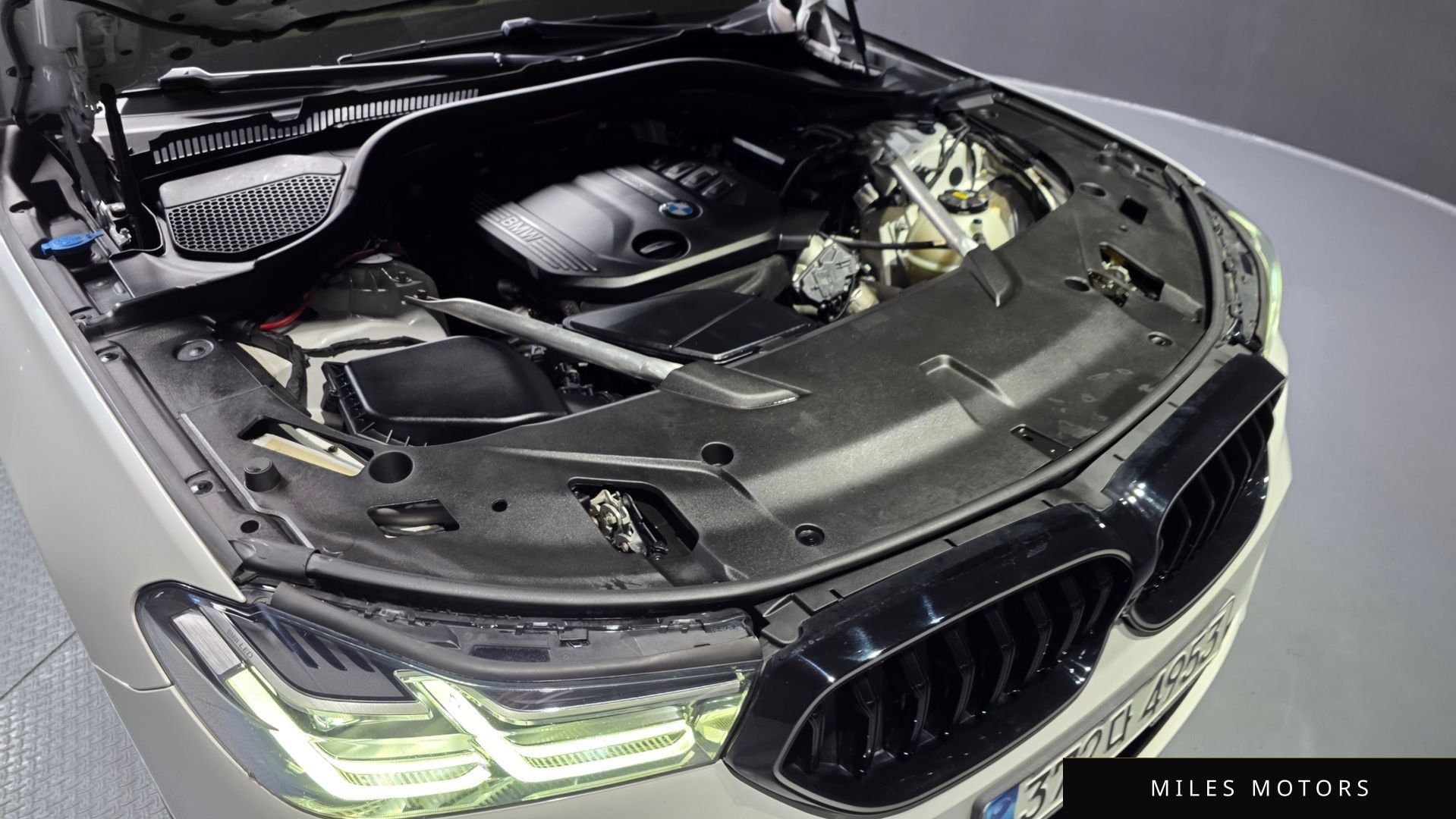 BMW 6 Series GT (G32) 2021 — миниатюра 6