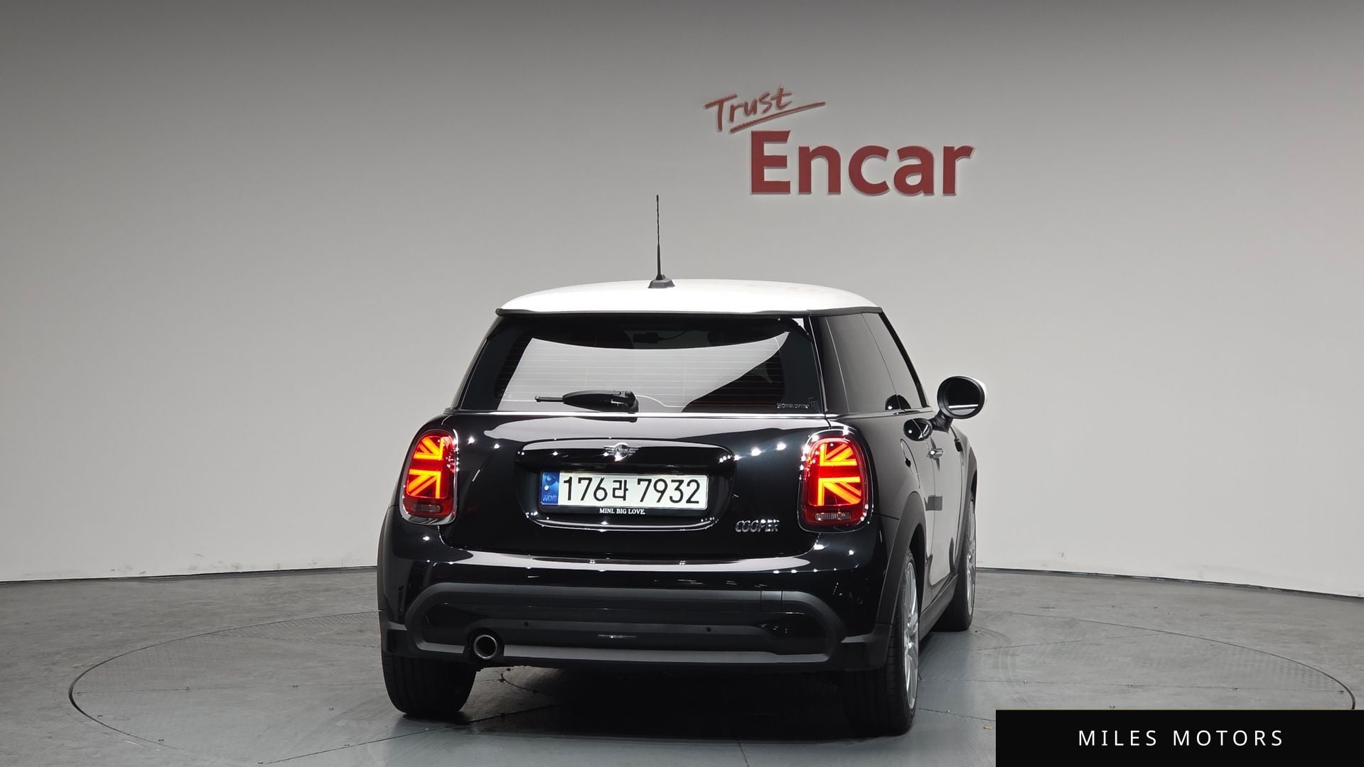 MINI Cooper 2023 — миниатюра 3