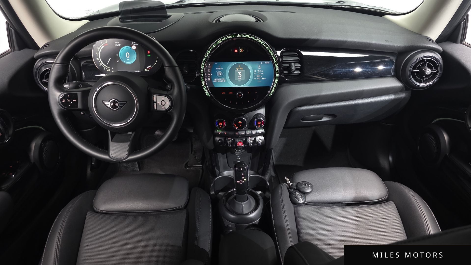MINI Cooper 2023 — миниатюра 6