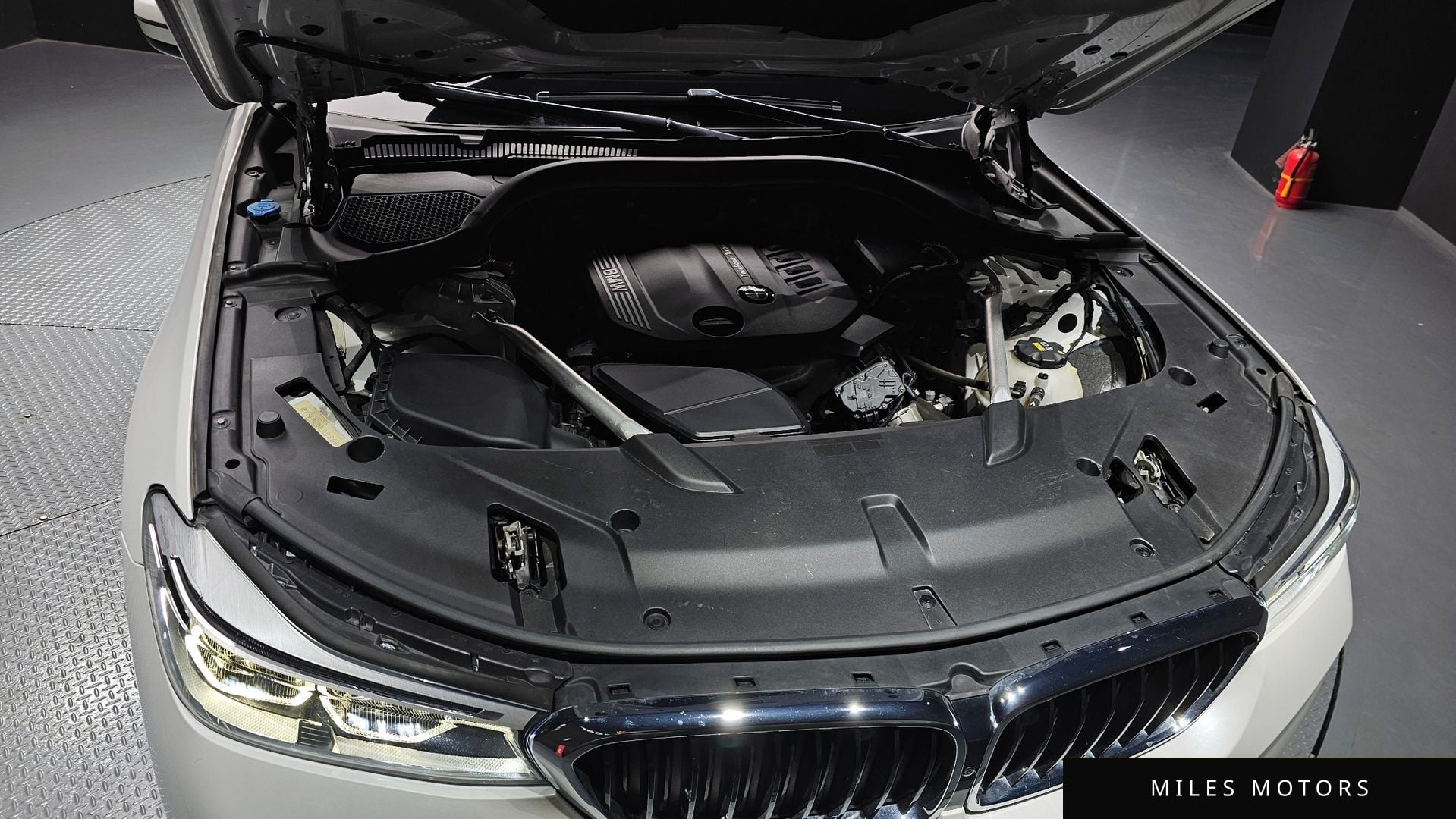 BMW 6시리즈 GT (G32) 2020 — миниатюра 6