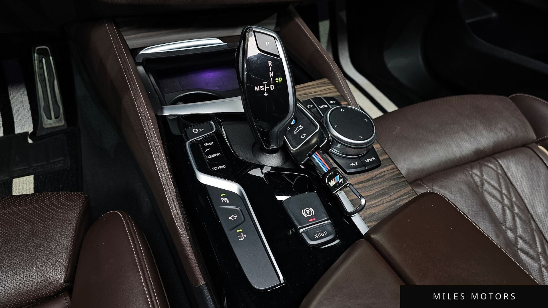 BMW 6시리즈 GT (G32) 2020 — миниатюра 9