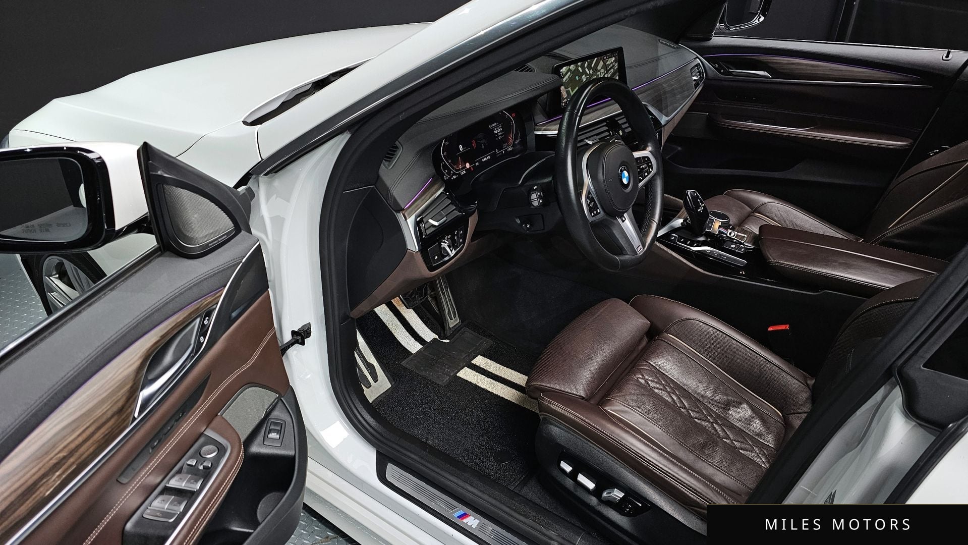 BMW 6시리즈 GT (G32) 2020 — миниатюра 11