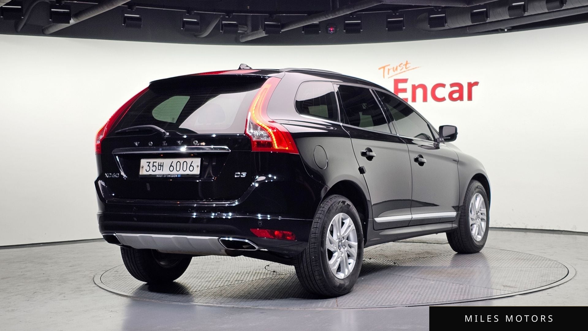 Volvo XC60 2017 — миниатюра 2