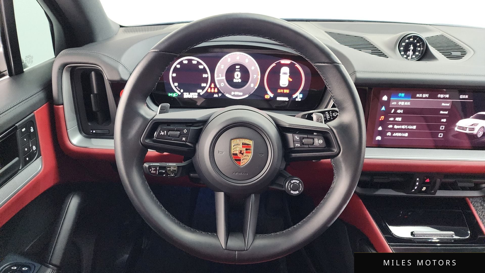 Porsche Cayenne 2024 — миниатюра 13