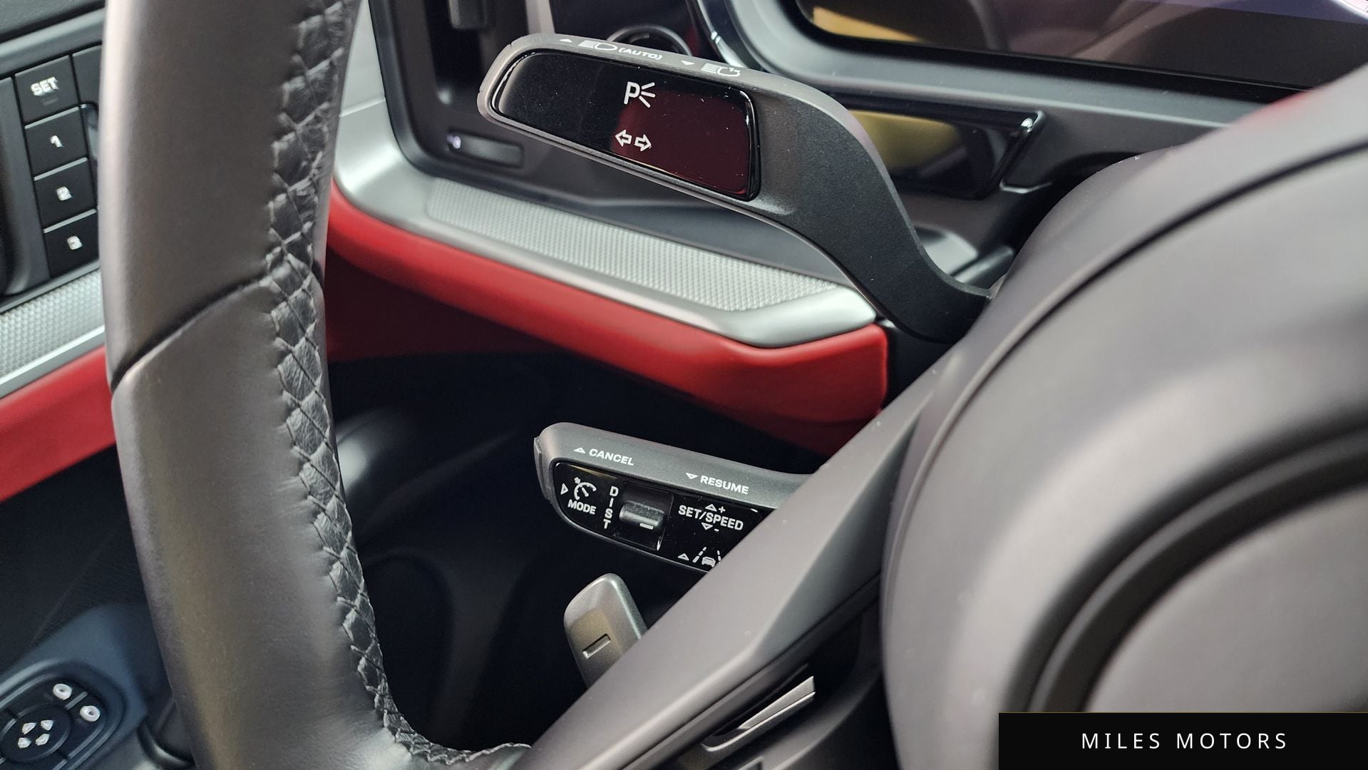 Porsche Cayenne 2024 — миниатюра 14