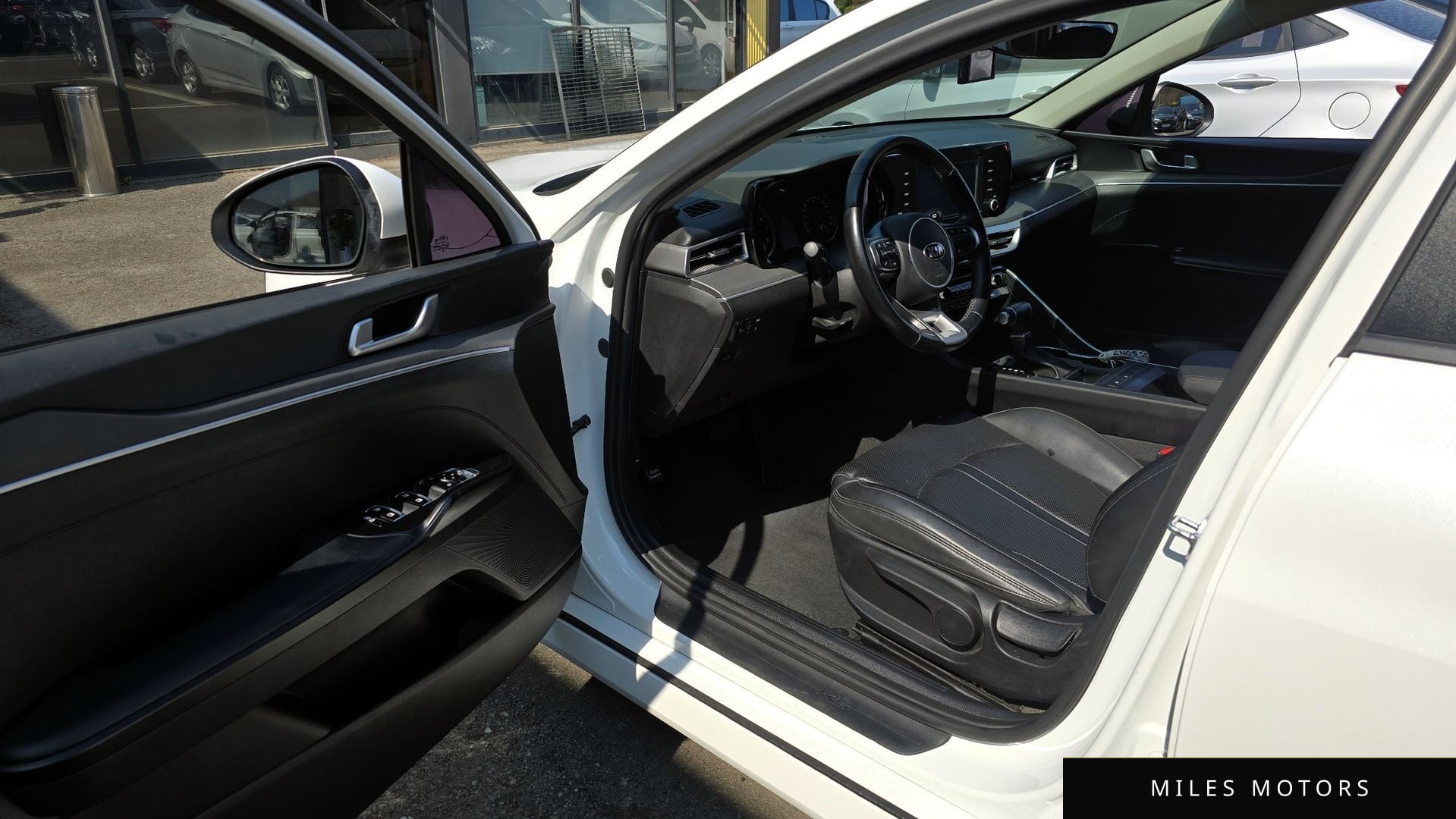 Kia K5 2021 — миниатюра 11