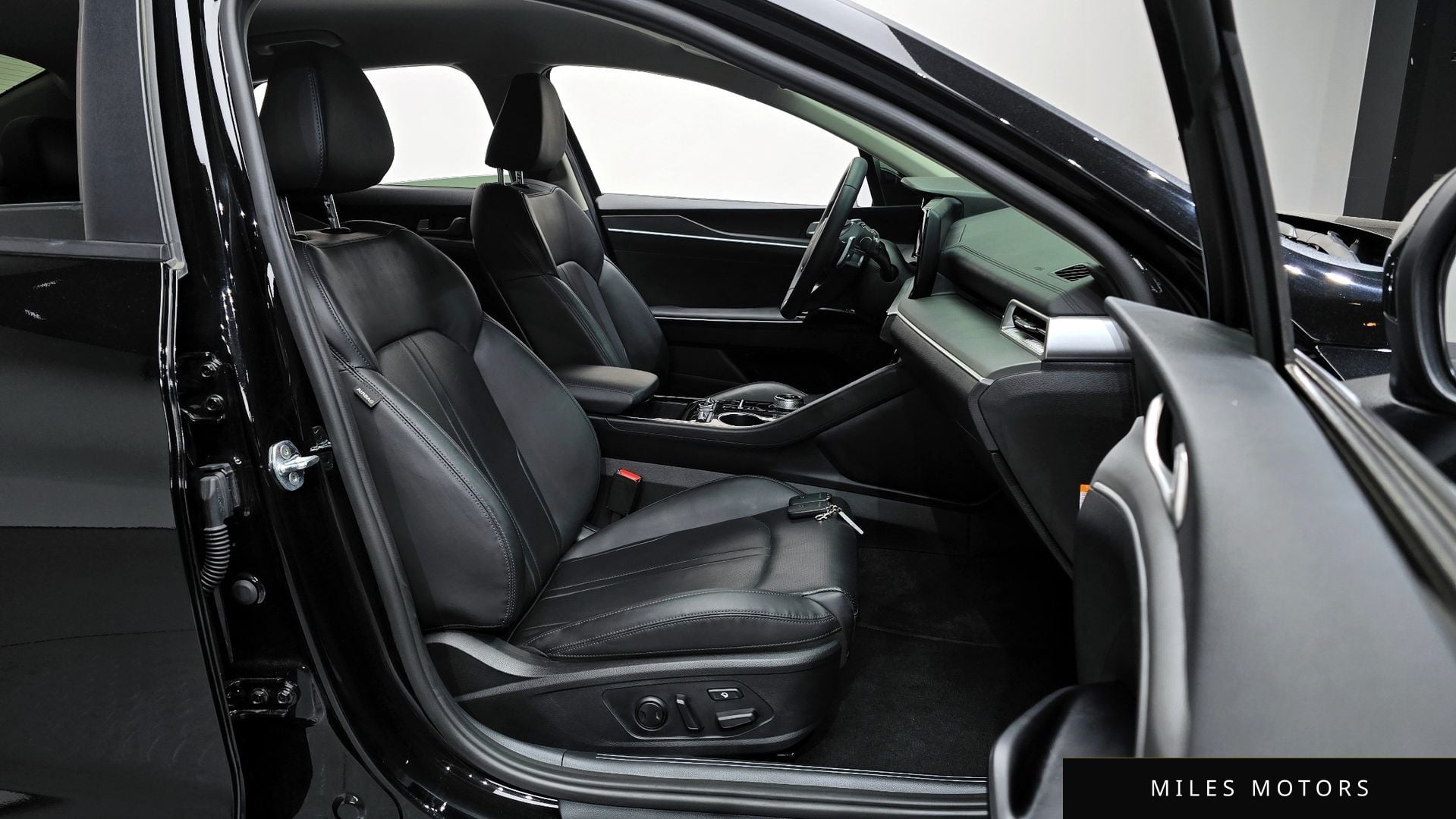 Kia K5 2022 — миниатюра 10