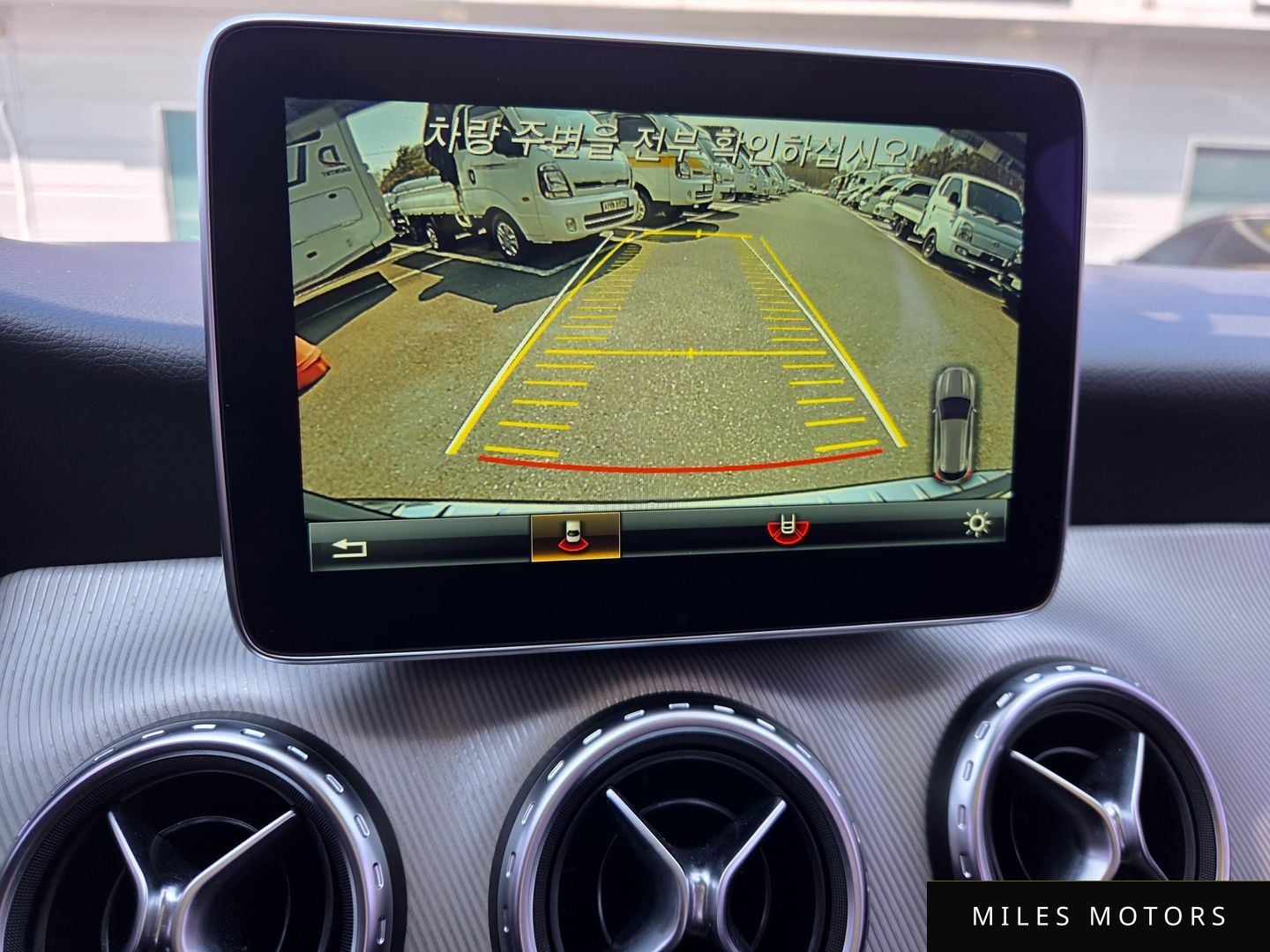 Mercedes-Benz GLA-Class X156 2016 — миниатюра 13