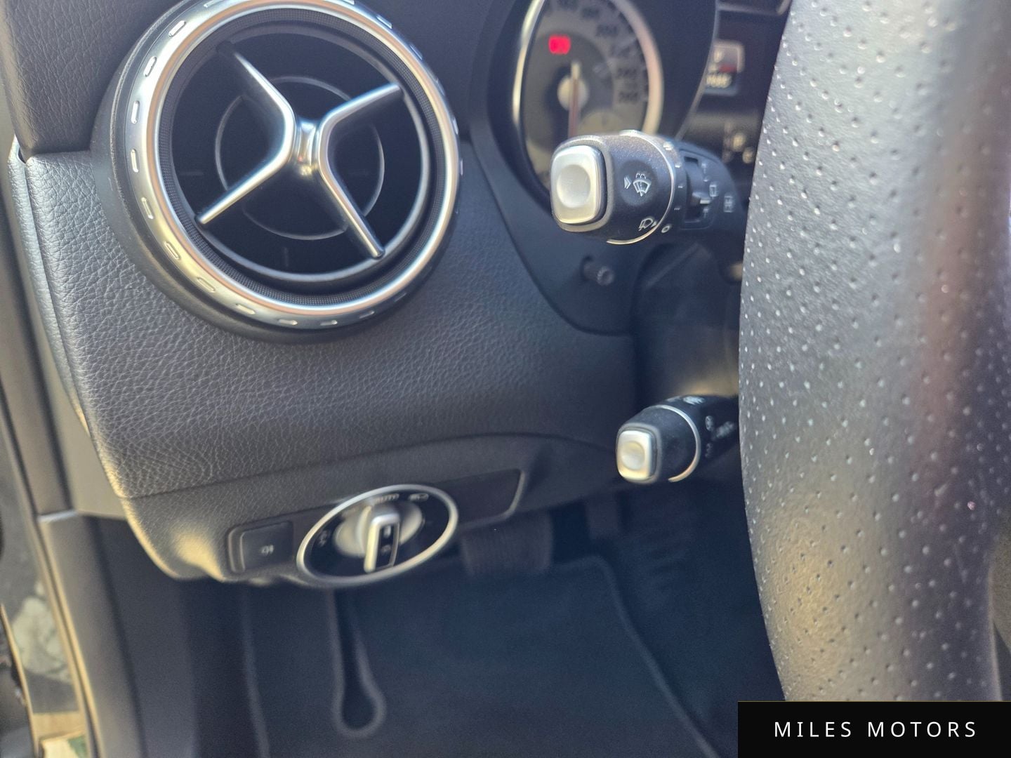 Mercedes-Benz GLA-Class X156 2016 — миниатюра 15