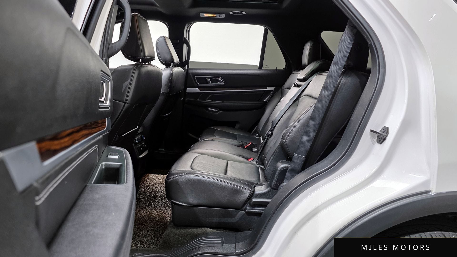 Ford Explorer 2018 — миниатюра 12