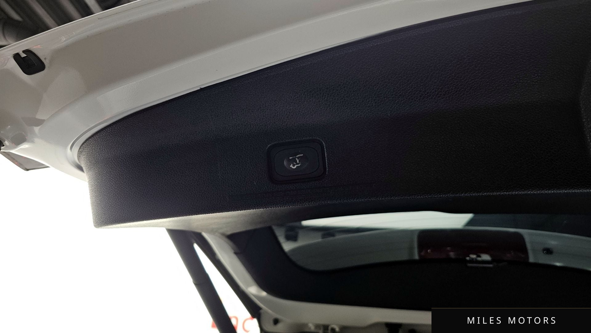 Ford Explorer 2018 — миниатюра 20