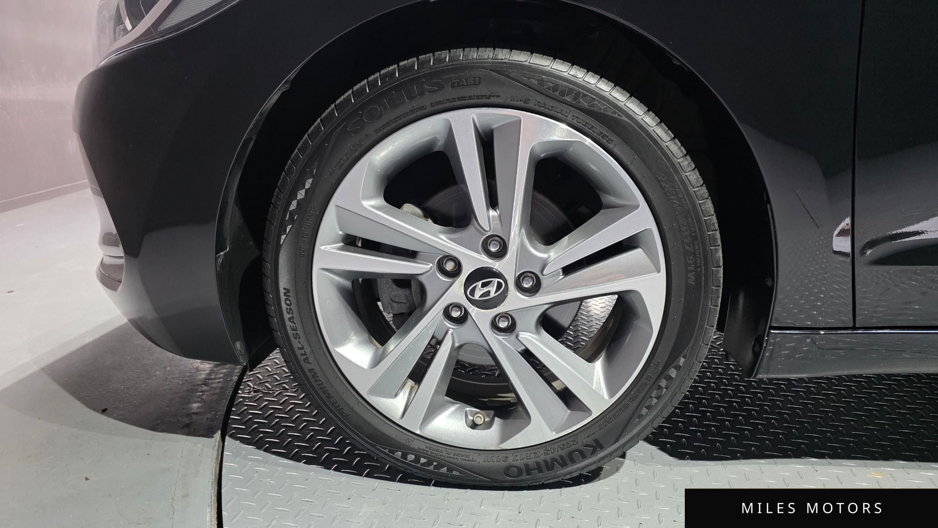Hyundai AVANTE 2017 — миниатюра 5