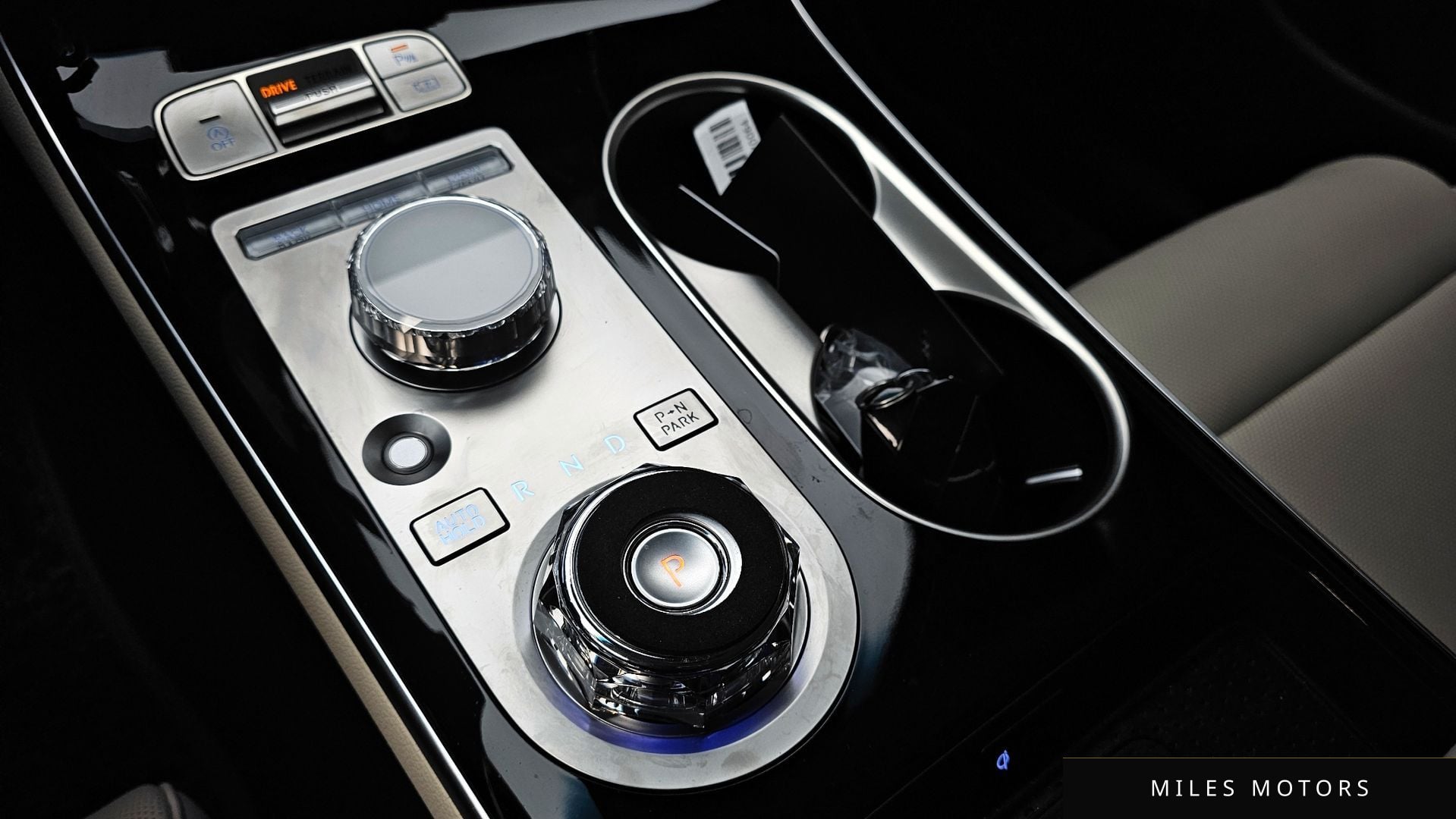 Genesis GV70 2026 — миниатюра 9