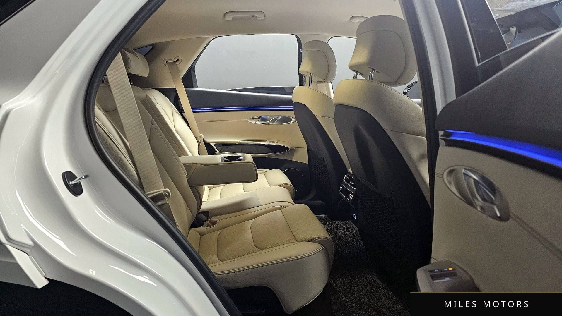 Genesis GV70 2026 — миниатюра 12