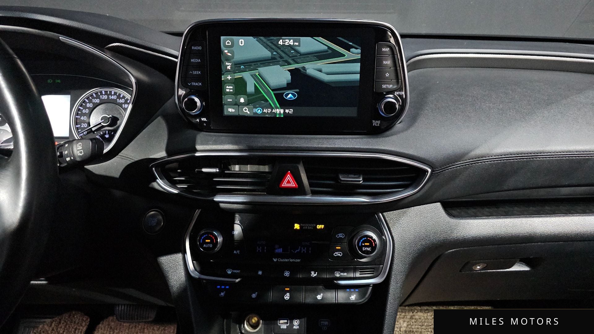 Hyundai Santafe 2019 — миниатюра 12