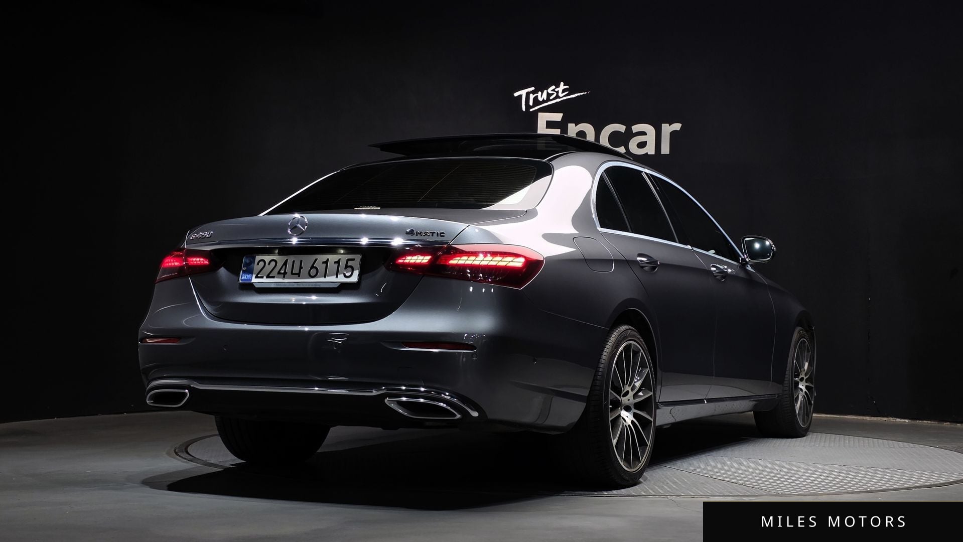 Mercedes-Benz E-Class W213 2021 — миниатюра 2