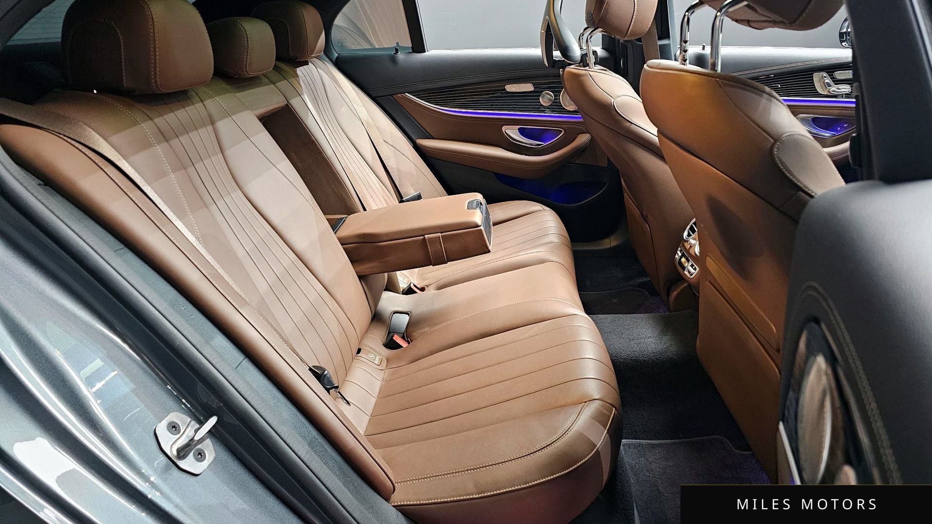 Mercedes-Benz E-Class W213 2021 — миниатюра 12