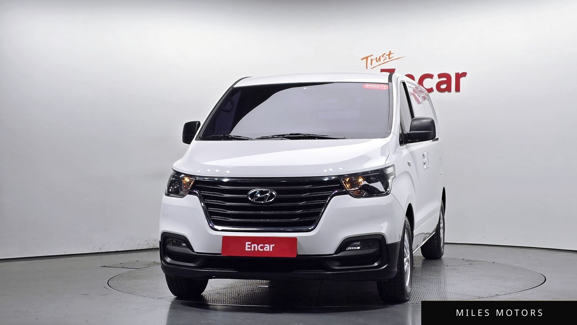 Hyundai Starex 2018 — миниатюра 2