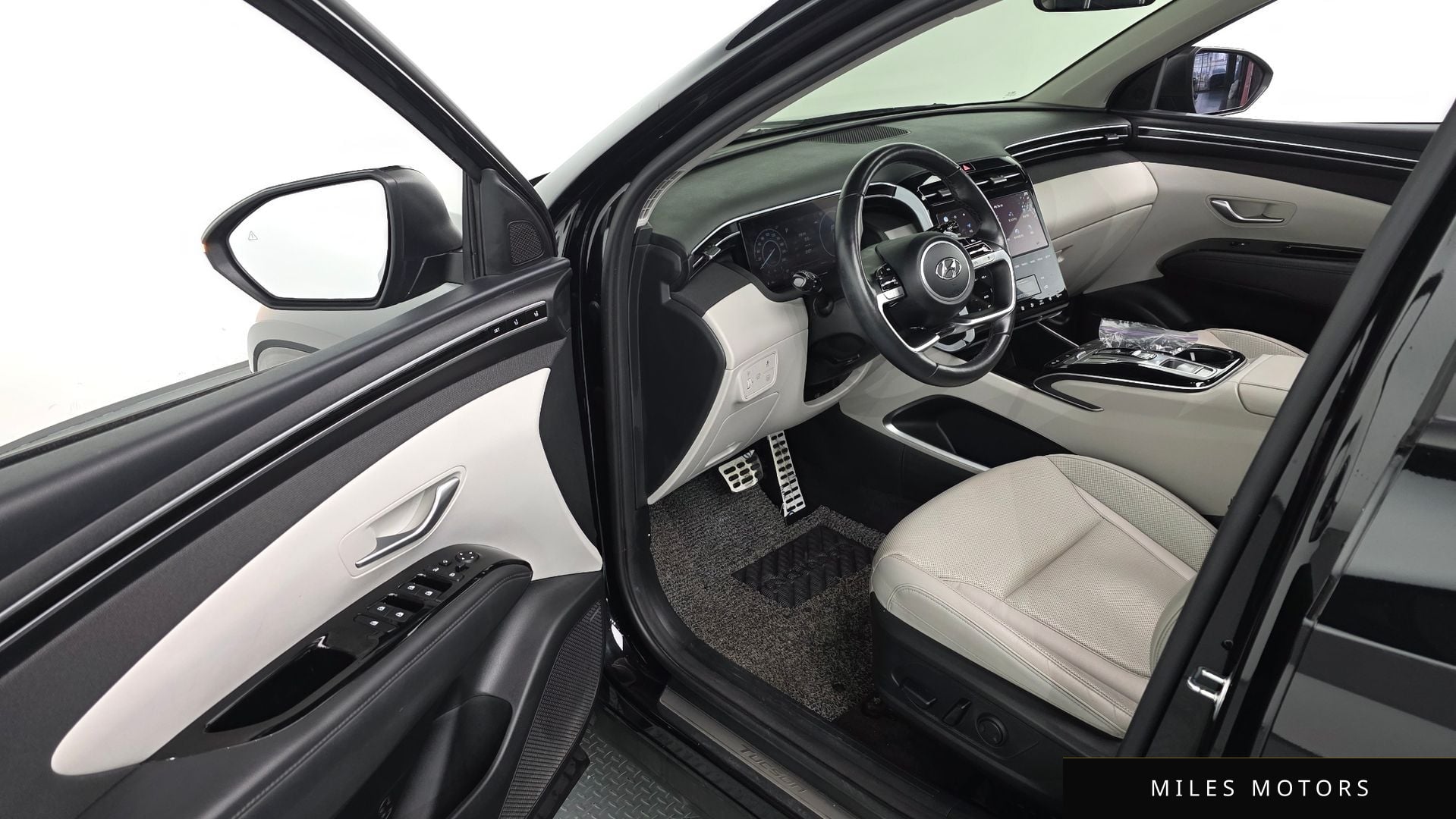 Hyundai Tucson 2023 — миниатюра 10