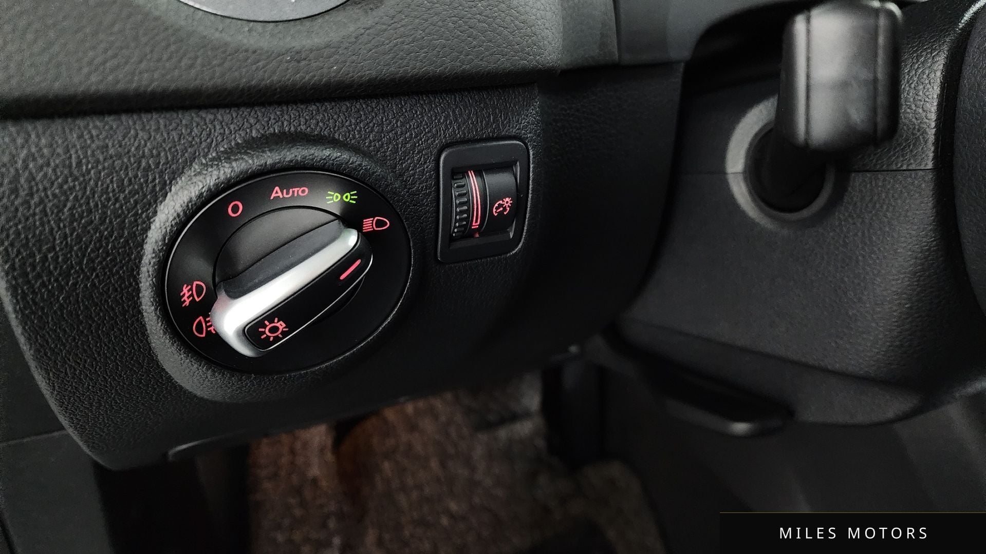 Volkswagen Tiguan 2015 — миниатюра 17