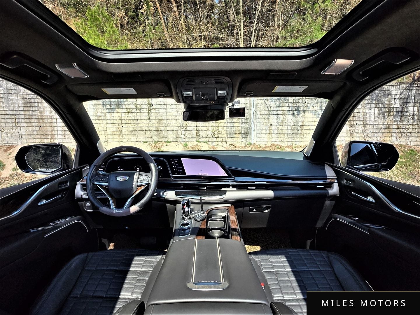 Cadillac Escalade 2021 — миниатюра 7