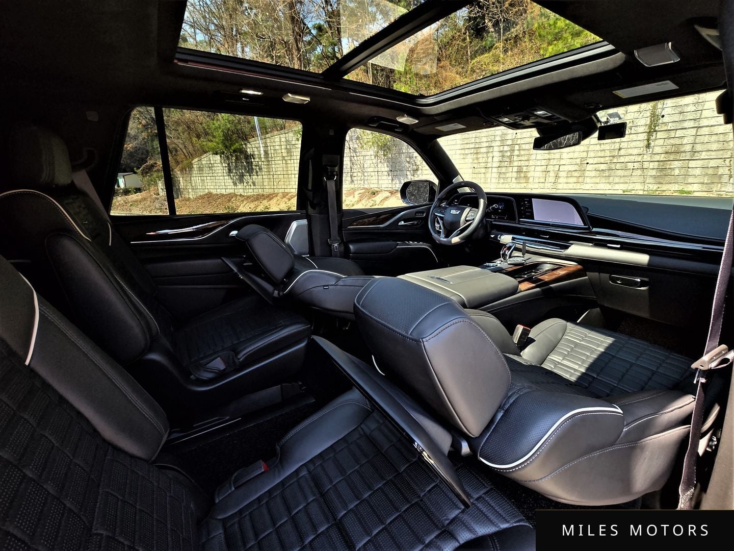 Cadillac Escalade 2021 — миниатюра 10