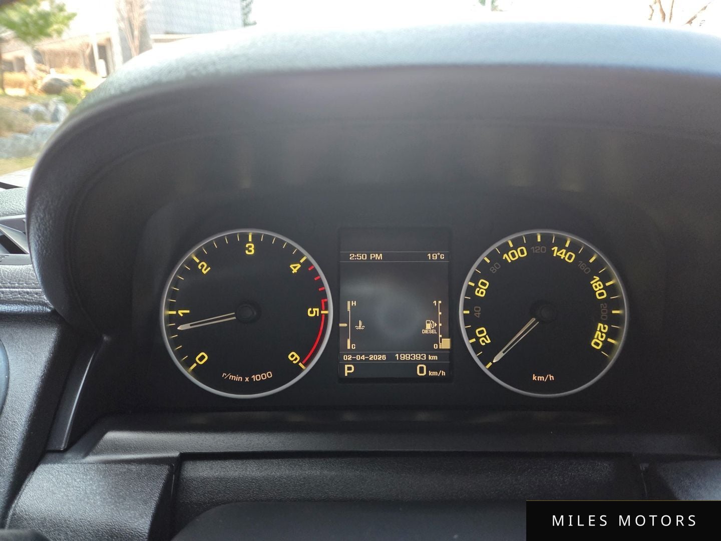 Land Rover Discovery 2012 — миниатюра 8