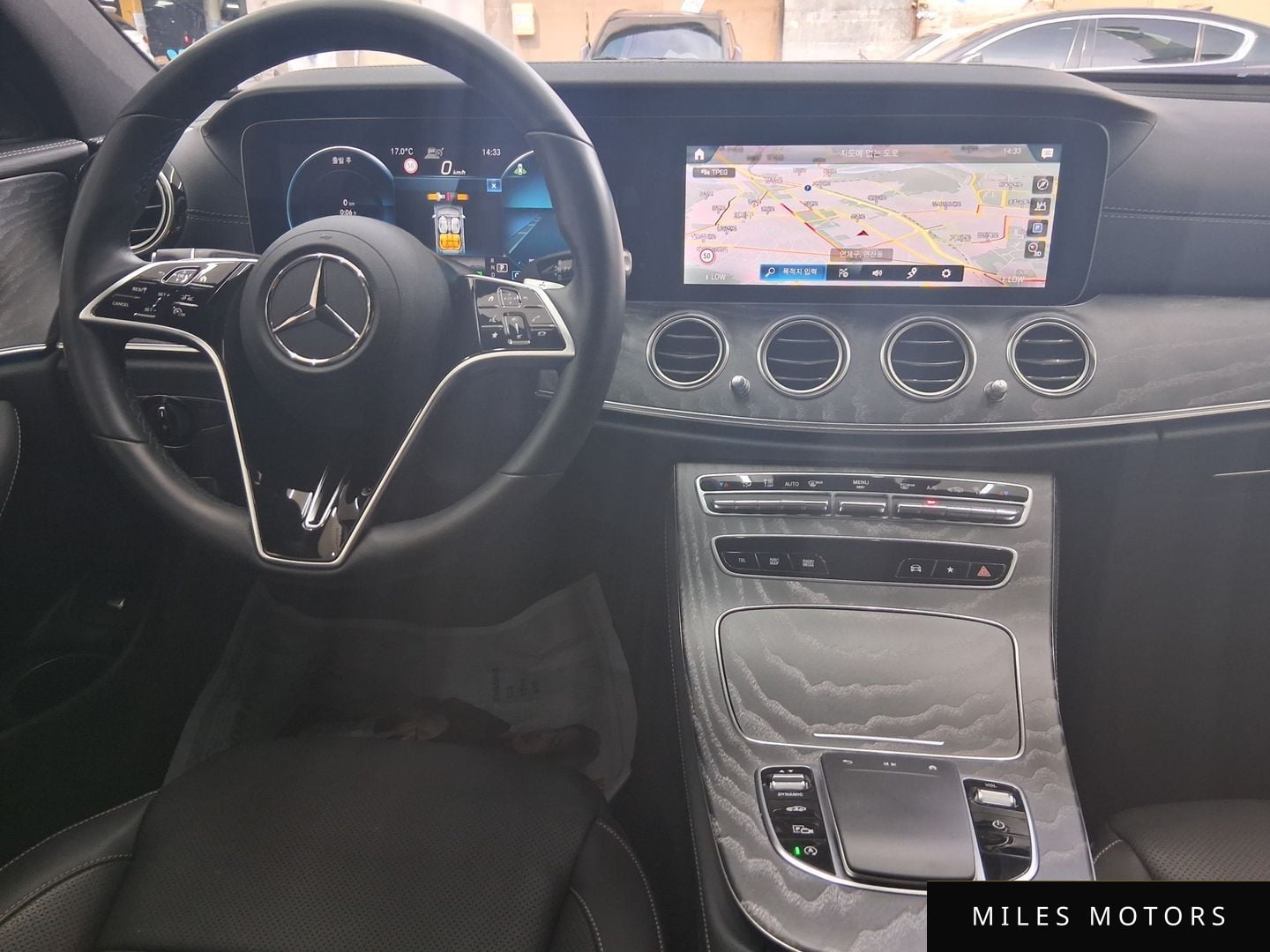 Mercedes-Benz E-Class W213 2022 — миниатюра 10