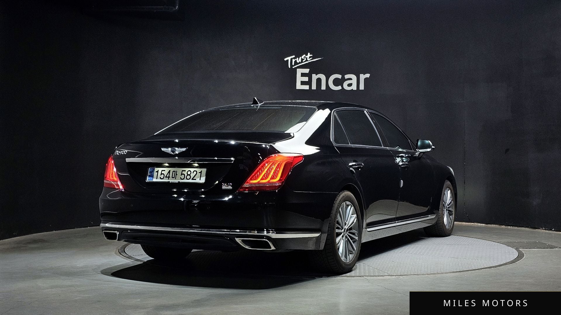 Genesis EQ900 2016 — миниатюра 2