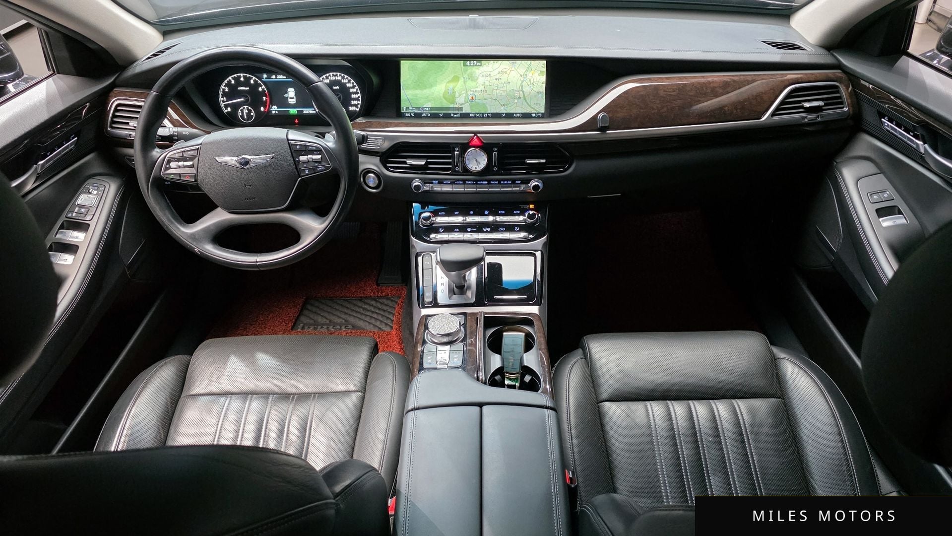 Genesis EQ900 2016 — миниатюра 7