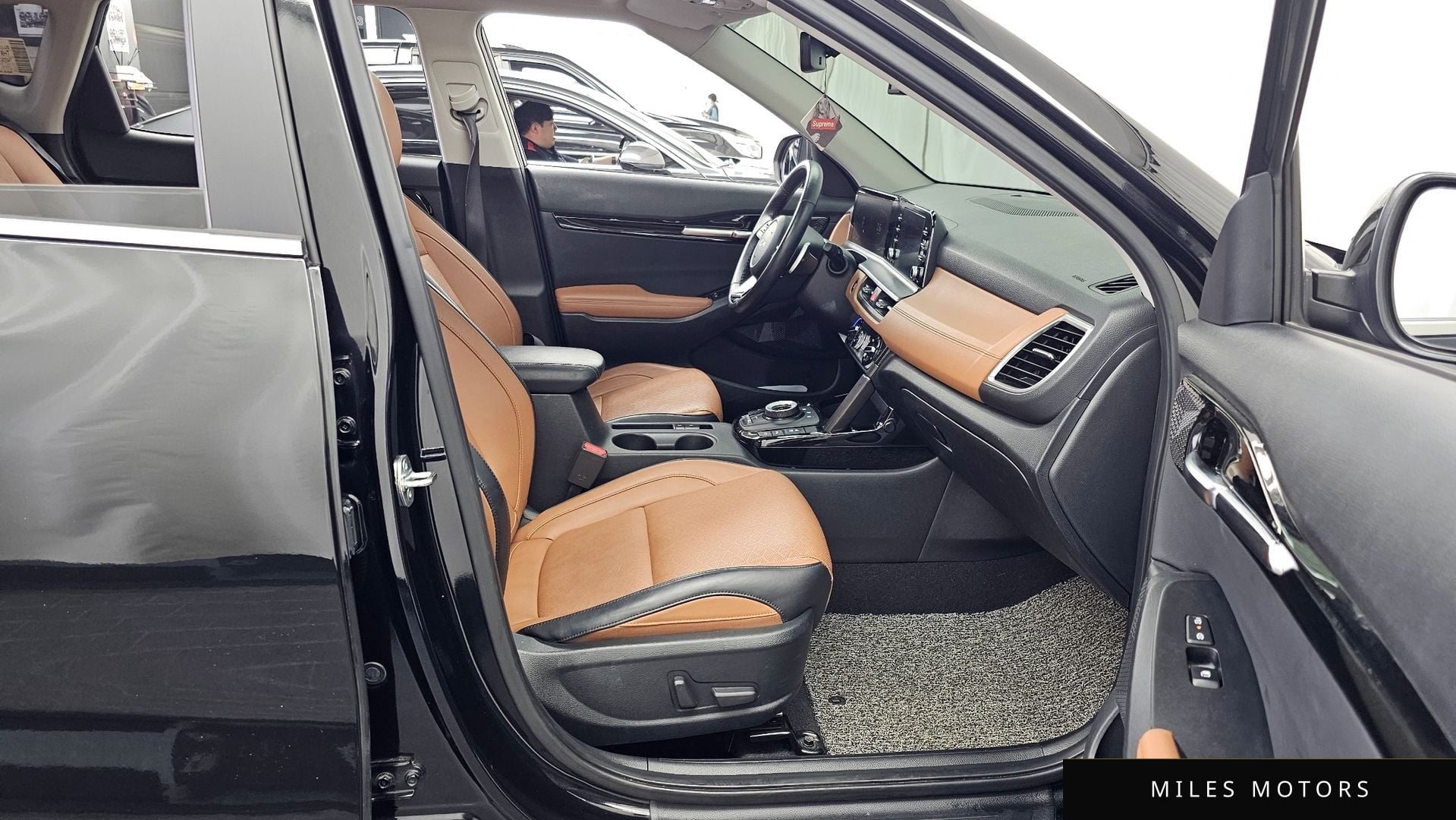 Kia Seltos 2023 — миниатюра 11