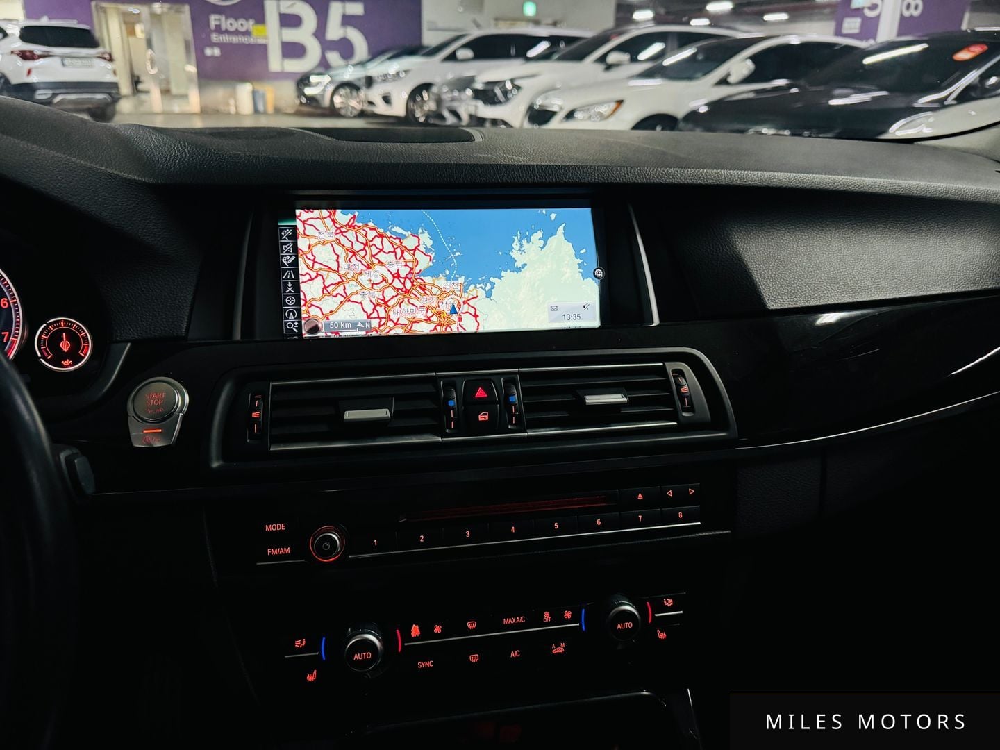 BMW 5 Series (F10) 2015 — миниатюра 12