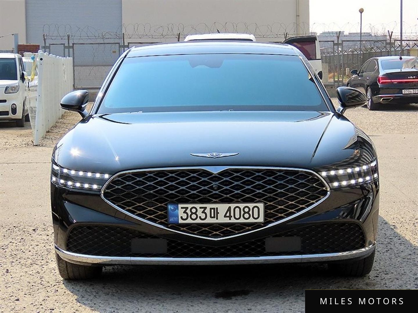 Genesis G90 (RS4) 2022 — фото 1 из 12