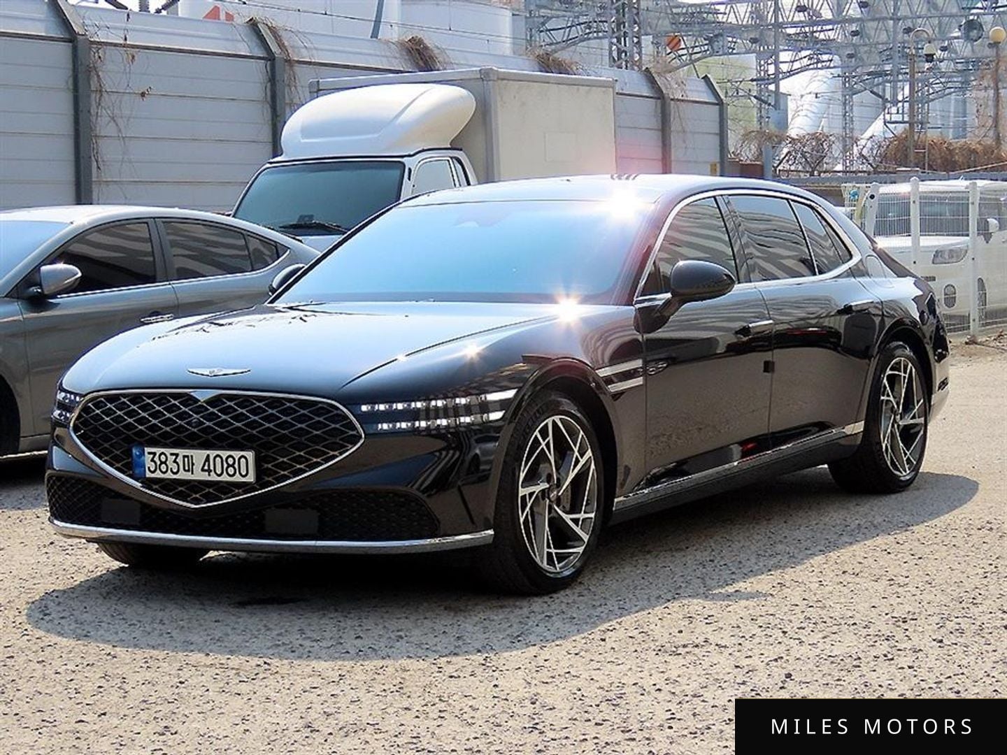 Genesis G90 (RS4) 2022 — миниатюра 2