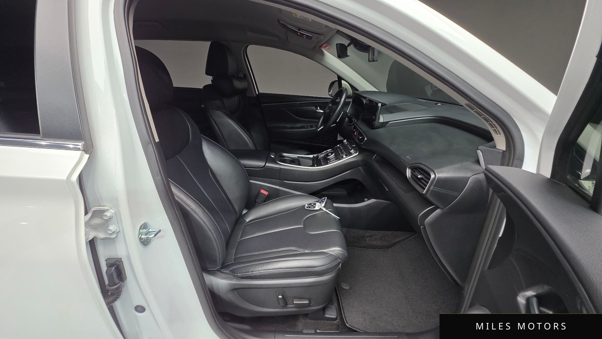 Hyundai Santafe 2021 — миниатюра 10