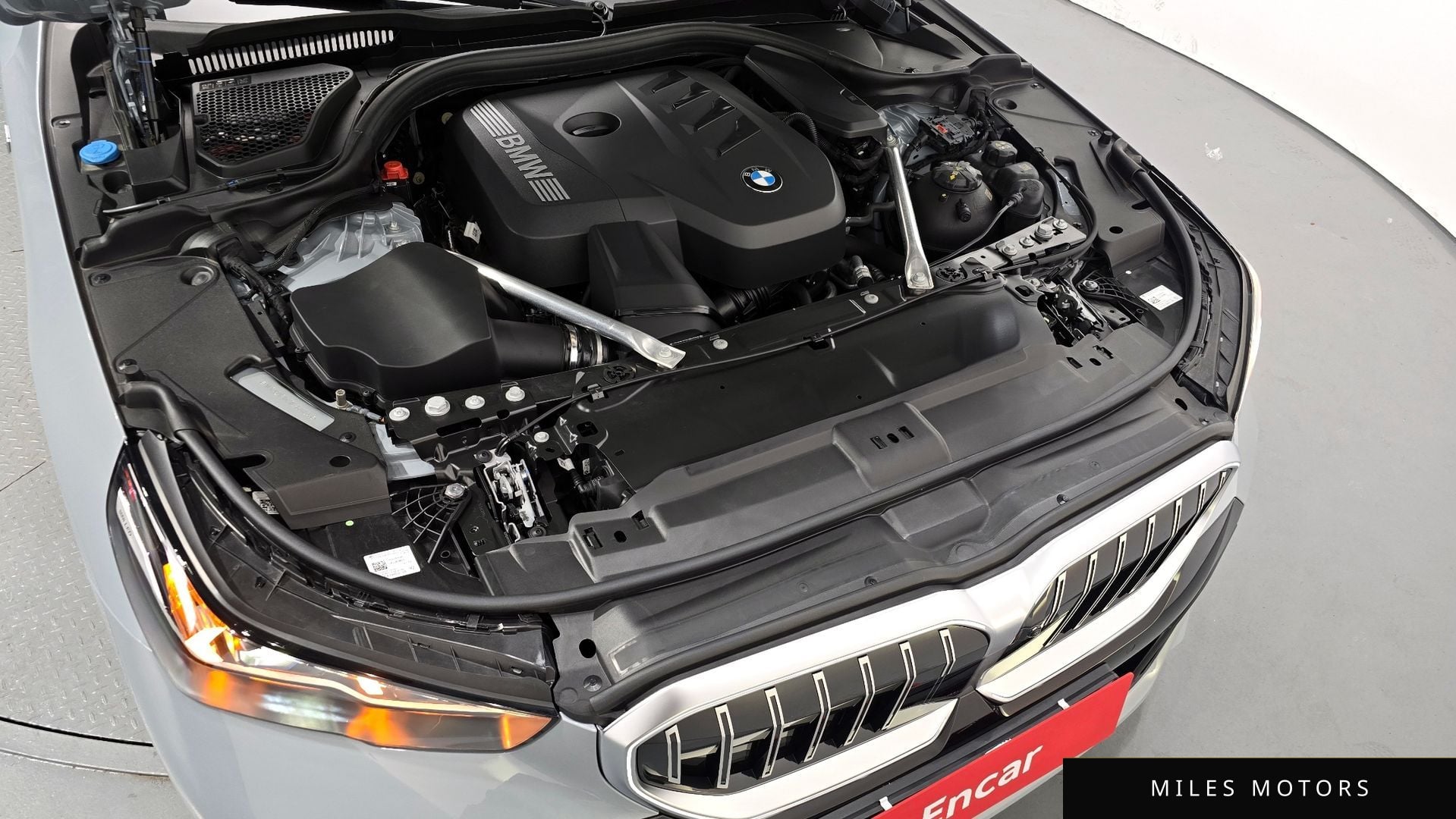 BMW 5 Series (G60) 2024 — миниатюра 6