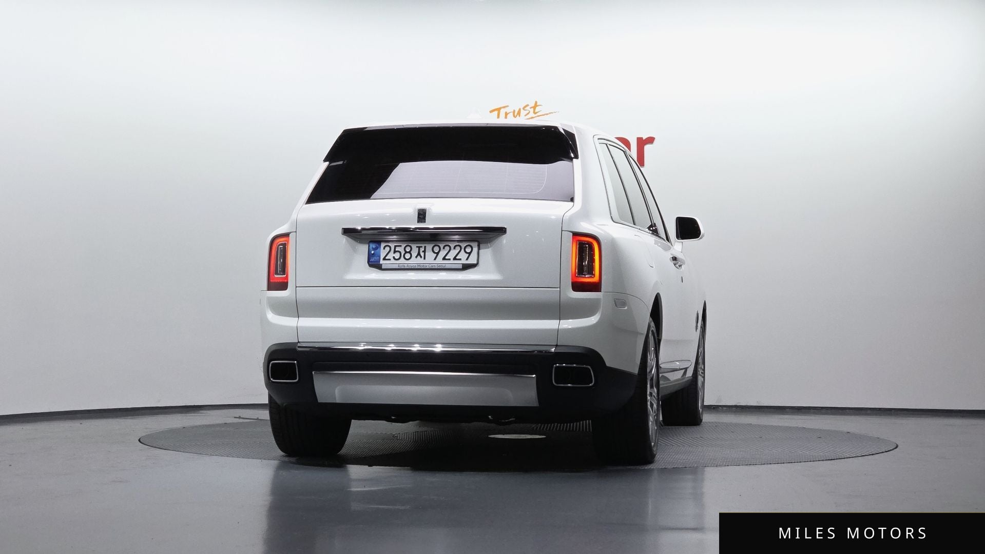 Rolls-Royce 컬리넌 2023 — миниатюра 3