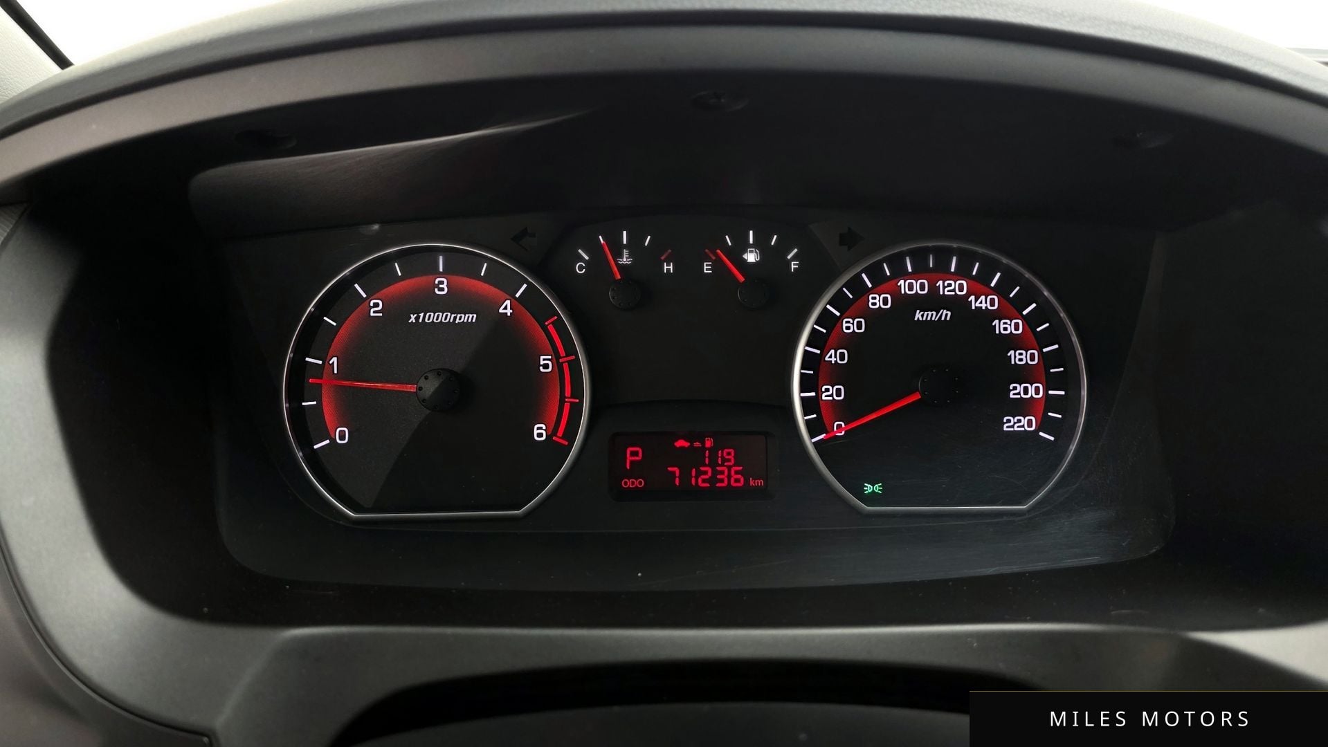 KG Mobility KORANDO 2016 — миниатюра 8