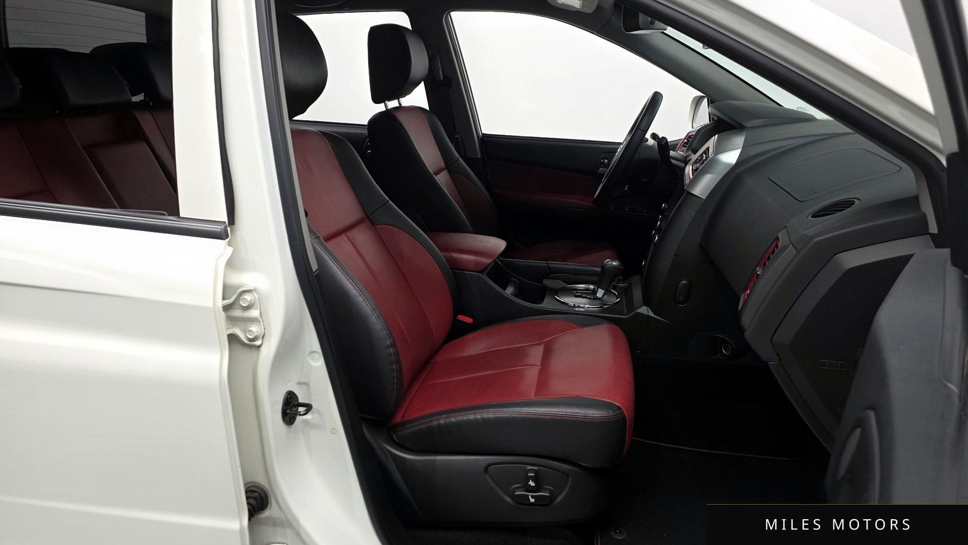 KG Mobility KORANDO 2016 — миниатюра 11