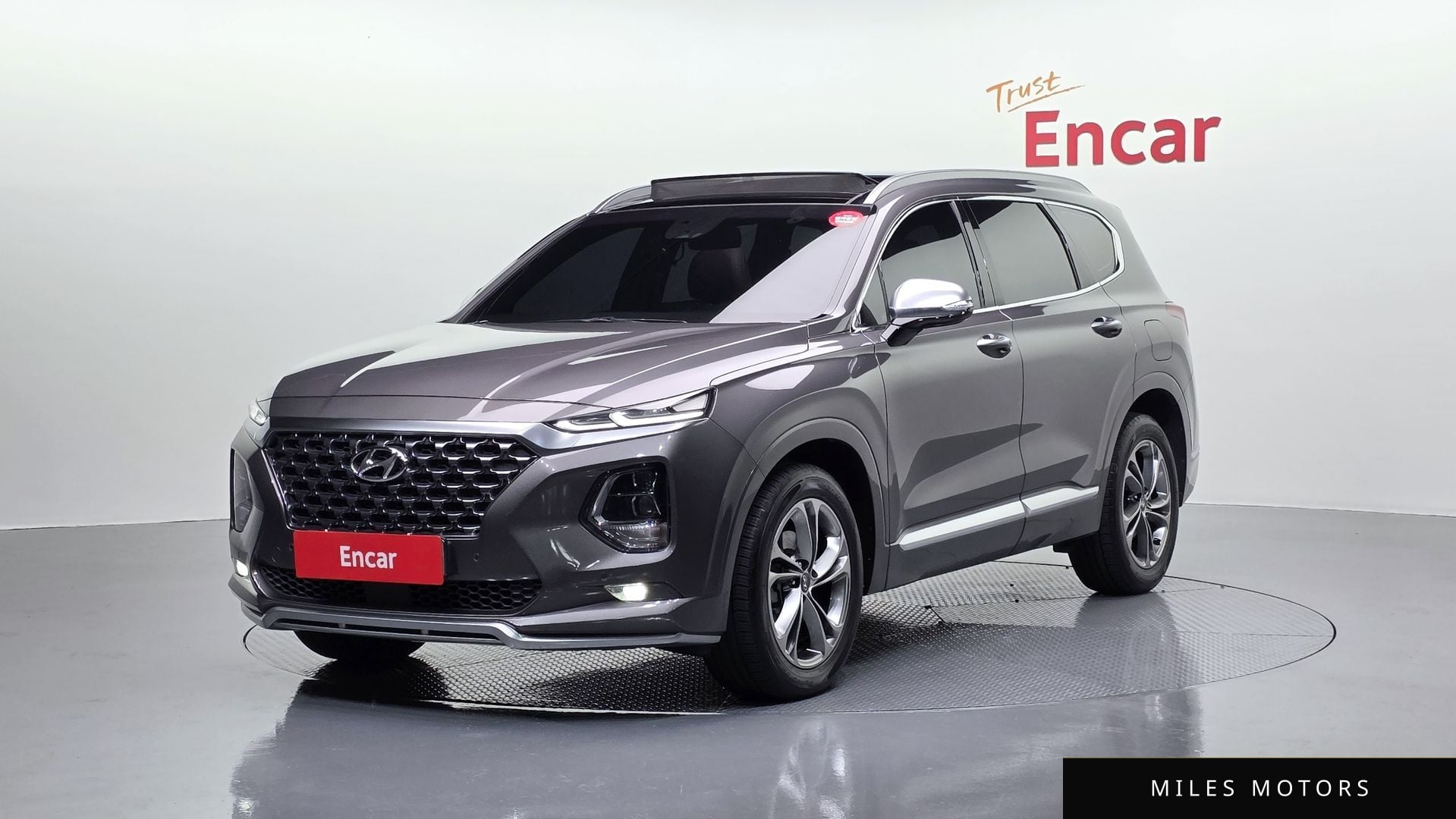 Hyundai Santafe 2020 — фото 1 из 12
