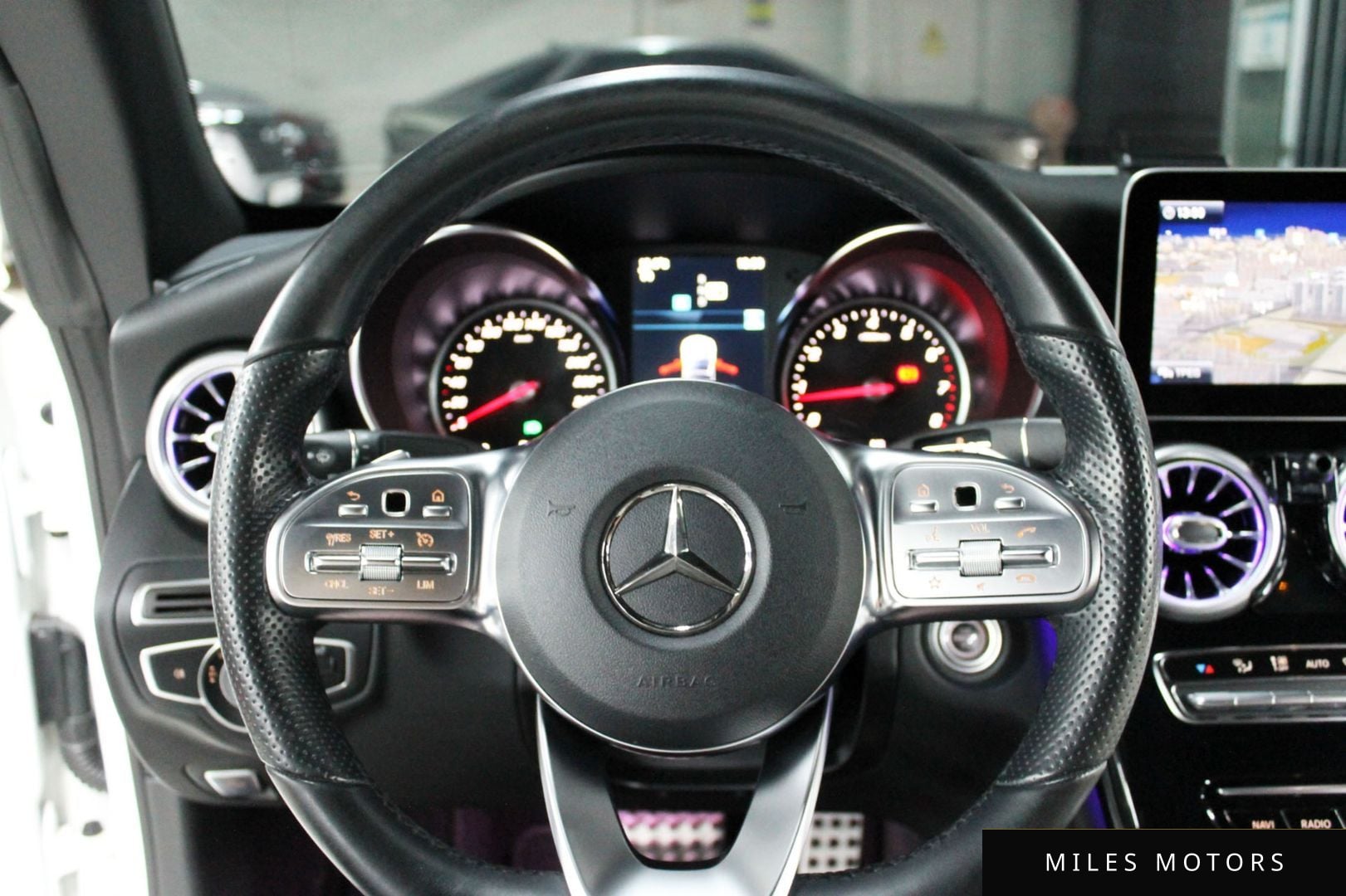 Mercedes-Benz C-Class W205 2019 — миниатюра 11