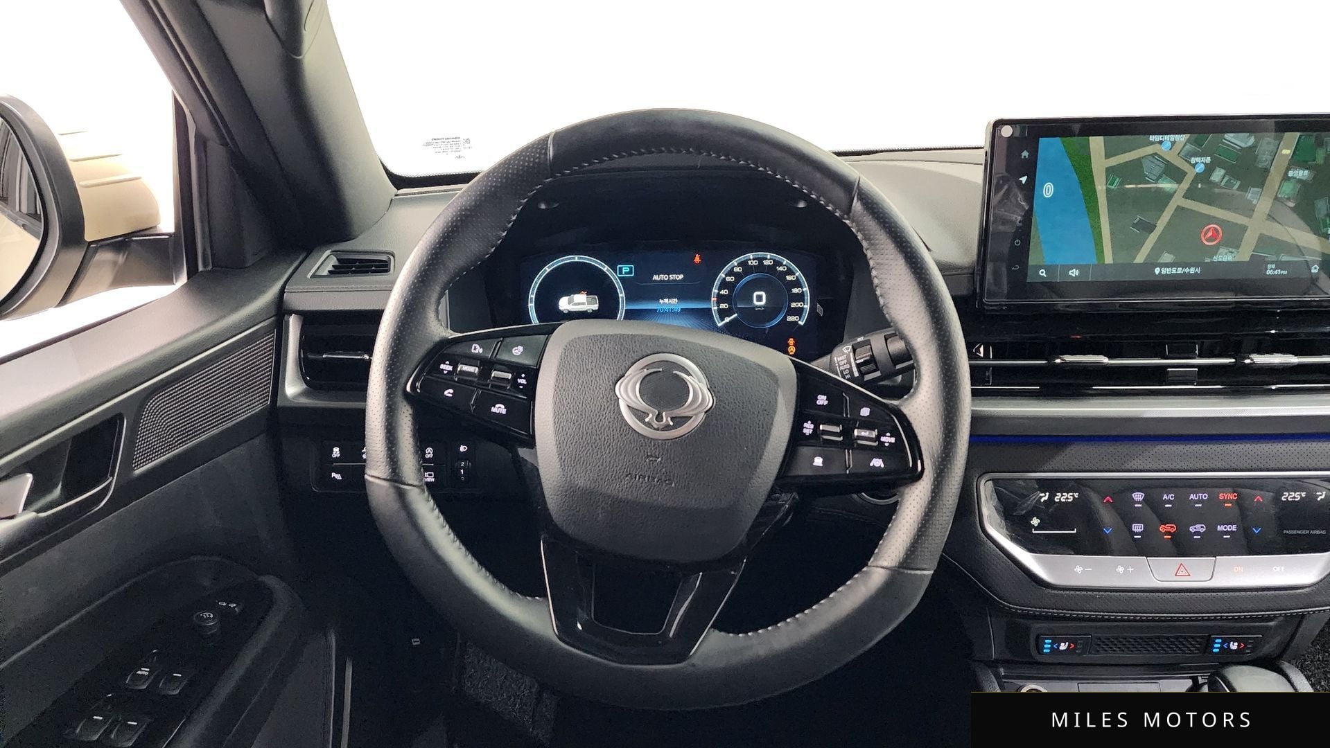 KG Mobility Rexton 2024 — миниатюра 13