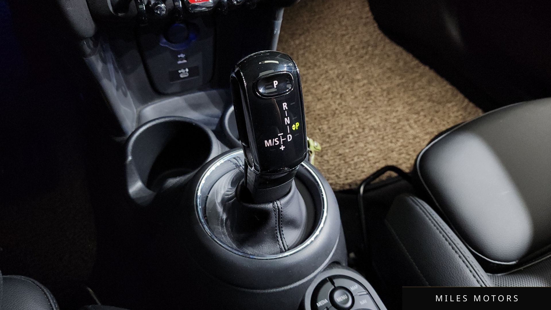 MINI Cooper 2021 — миниатюра 9