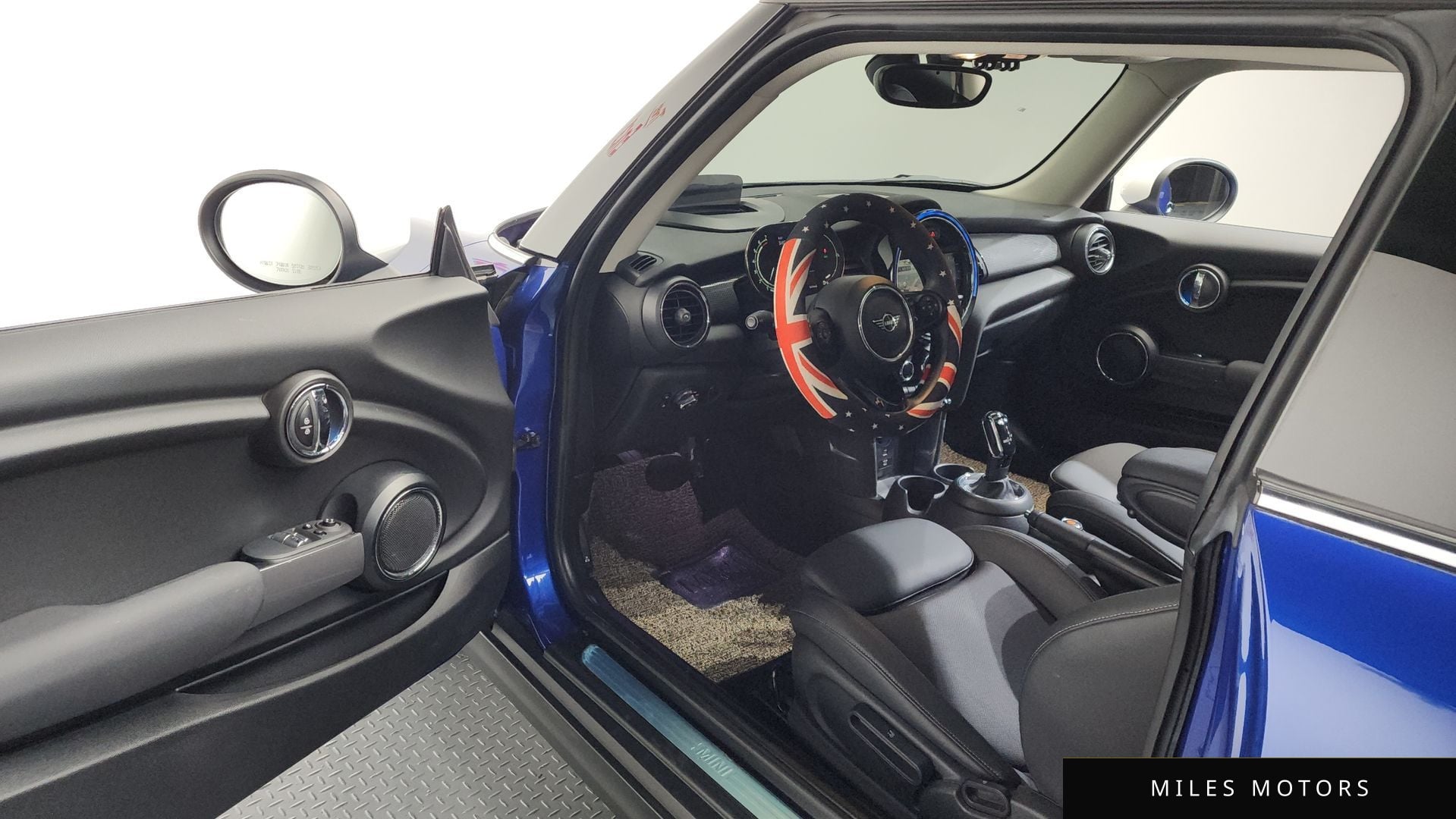 MINI Cooper 2021 — миниатюра 10