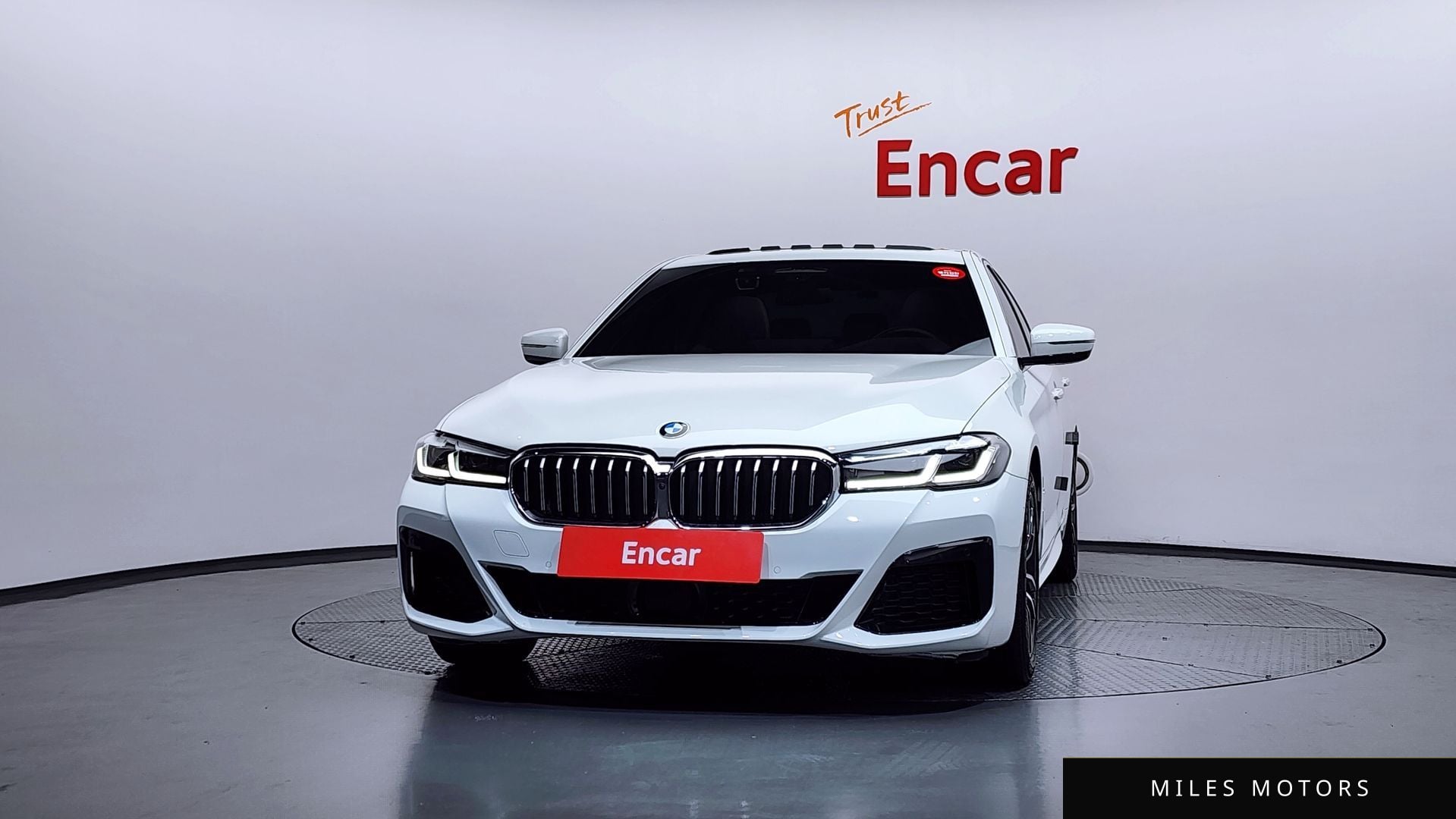 BMW 5시리즈 (G30) 2021 — миниатюра 3
