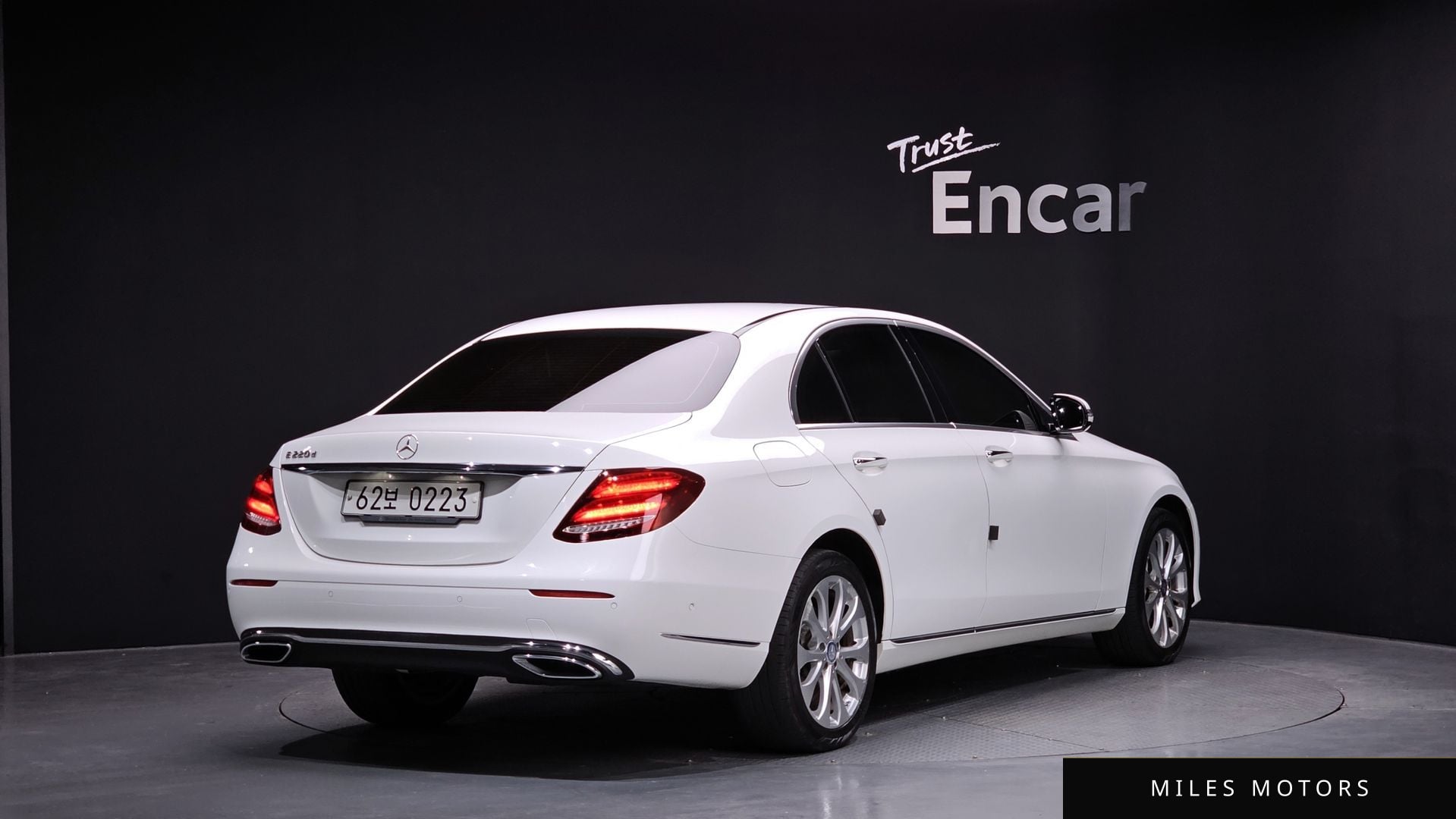 Mercedes-Benz E-Class W213 2017 — миниатюра 2