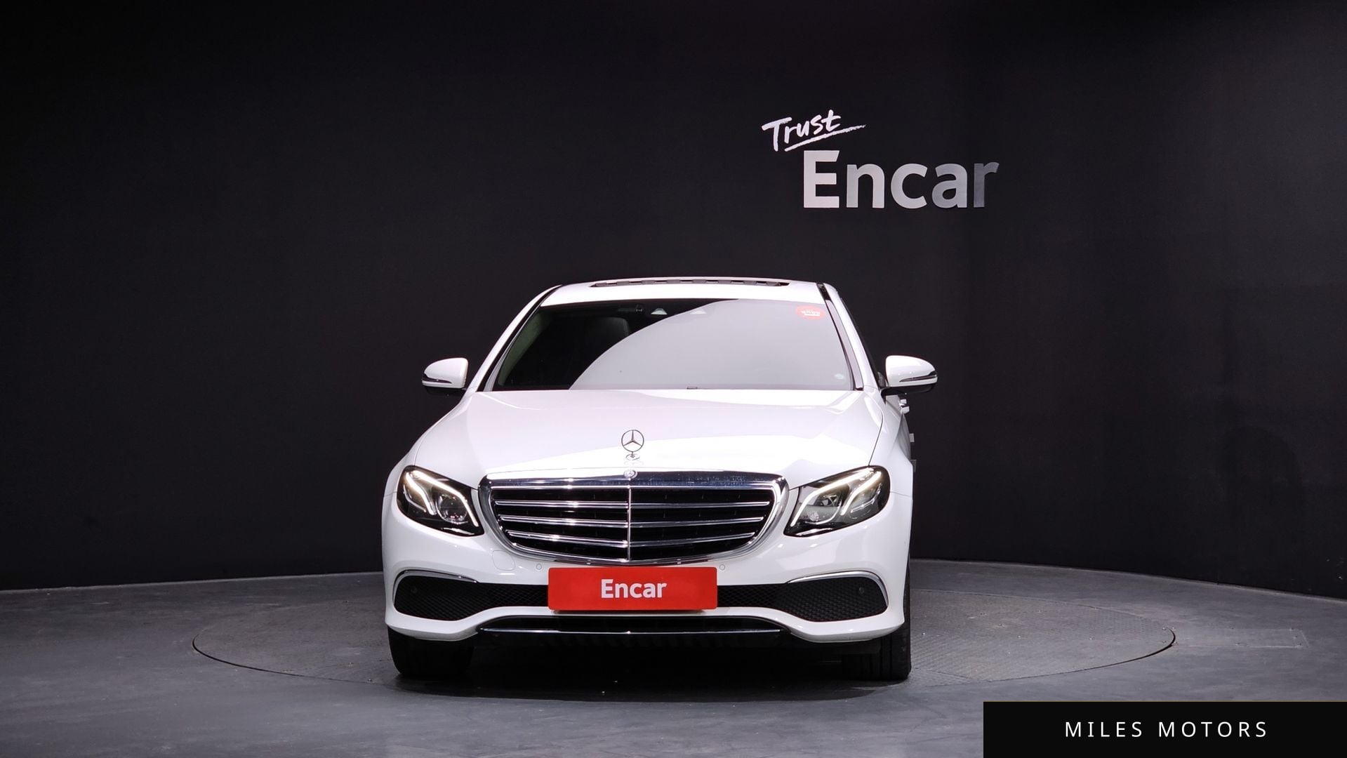 Mercedes-Benz E-Class W213 2017 — миниатюра 3