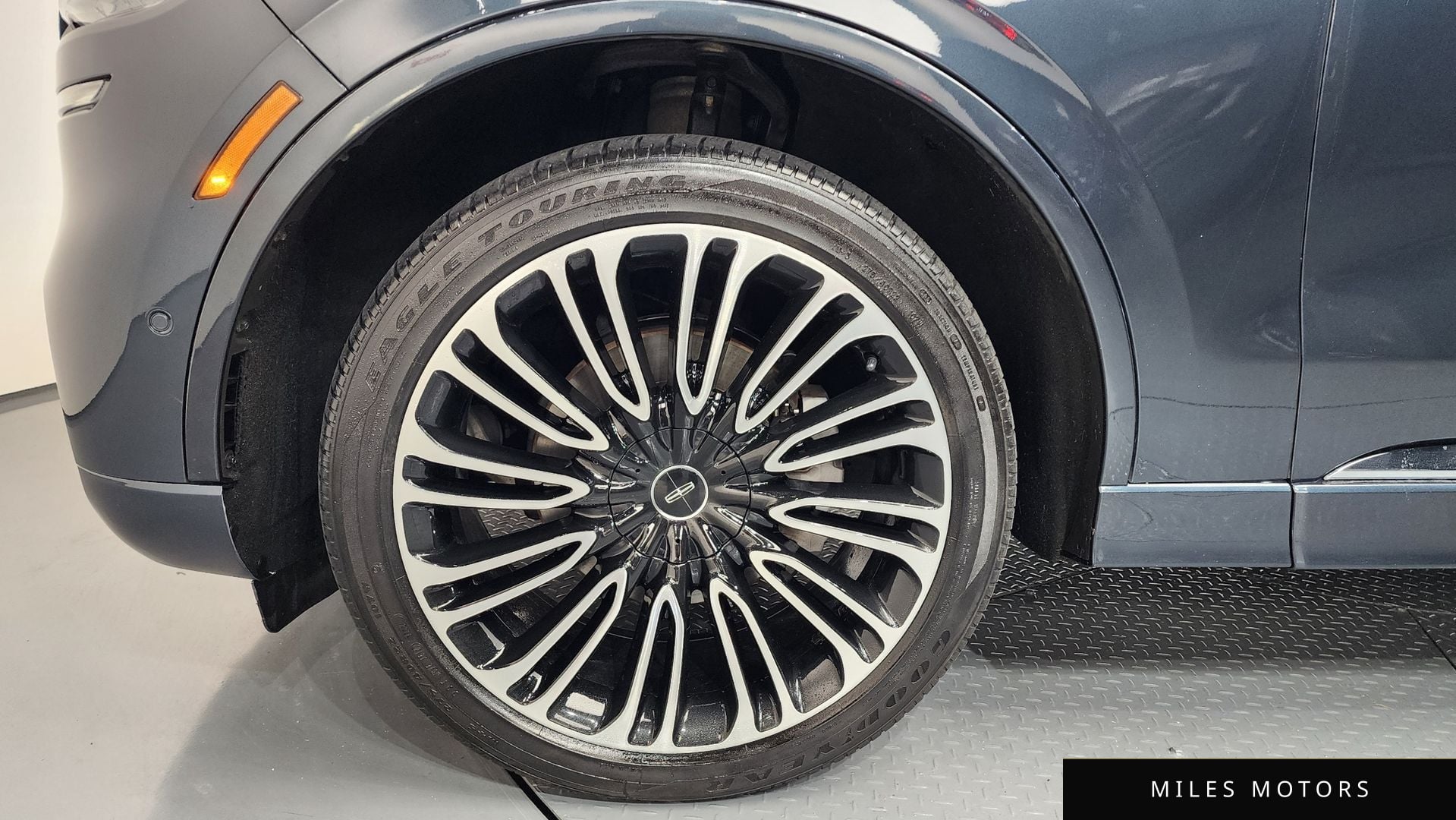 Lincoln Aviator 2022 — миниатюра 5