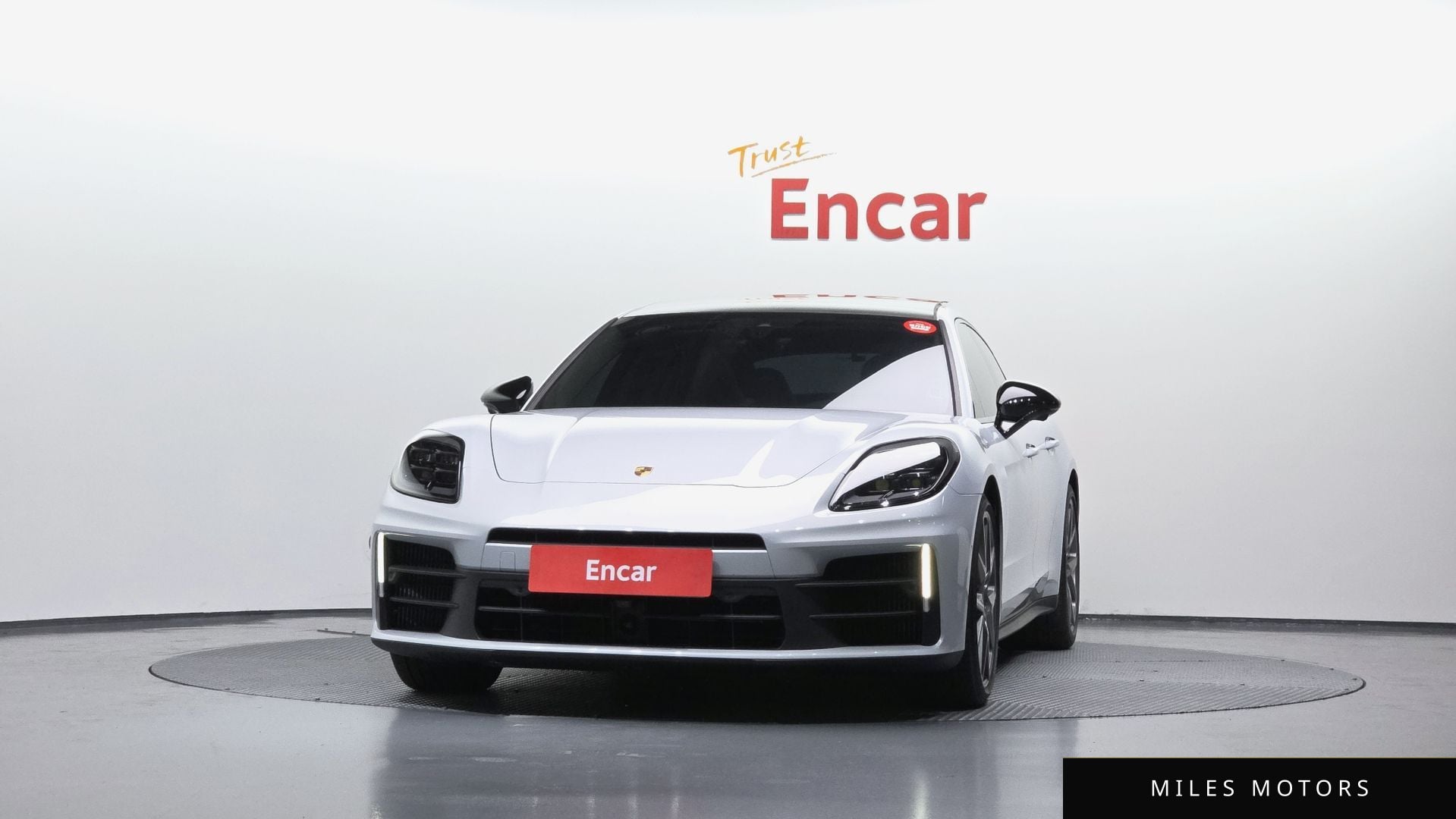 Porsche Panamera 2025 — миниатюра 3