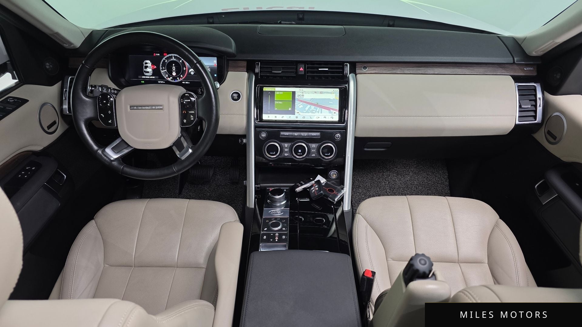 Land Rover Discovery 2019 — миниатюра 7